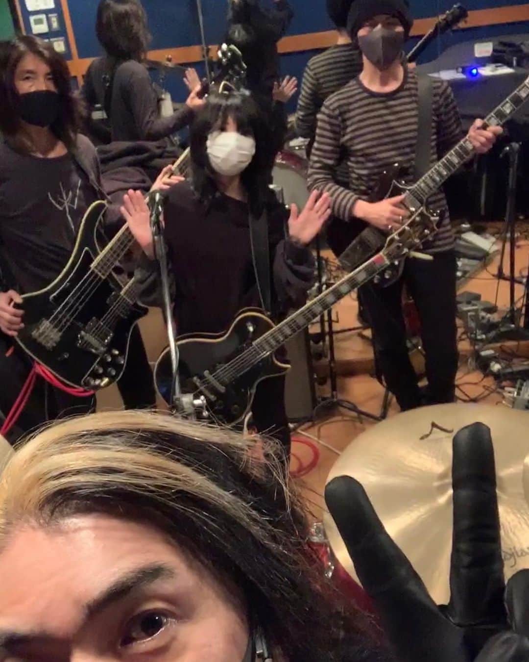 BORISのインスタグラム