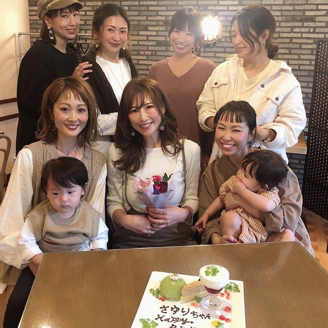 amigo.amigo.5205622さんのインスタグラム写真 - (amigo.amigo.5205622Instagram)「． ★#お誕生日会 ★ ． ． 先週は、仲良しメンバーで @aiuzura  @sayumikikuno  @inoyuu07  @harunya0129  @ayakonbubu   さゆりちゃんの @l.lily1013  お誕生日をお祝いしたよ😆  #カフェ は#築地テラス　に @tsukijiterrace  行ったよ！  初めて行ったけどテラス席とか 素敵なカフェだったー☕️ 来年もみんなでお祝いできますように🥂  #築地#築地グルメ  #築地ランチ #築地カフェ  #tukiji #tukijicafe  #お祝い#お祝いプレート  #お祝いケーキ #お誕生日 #お誕生日おめでとう  #お誕生日ごはん #誕生日 #お誕生日ケーキ #ケーキ #お誕生日プレート #誕生日サプライズ  #お誕生日おめでとう🎉  #サプライズ#誕生日会  #誕生日ケーキ #誕生日プレート  #café #cate#スイーツ」10月19日 18時11分 - amigo.amigo.5205622