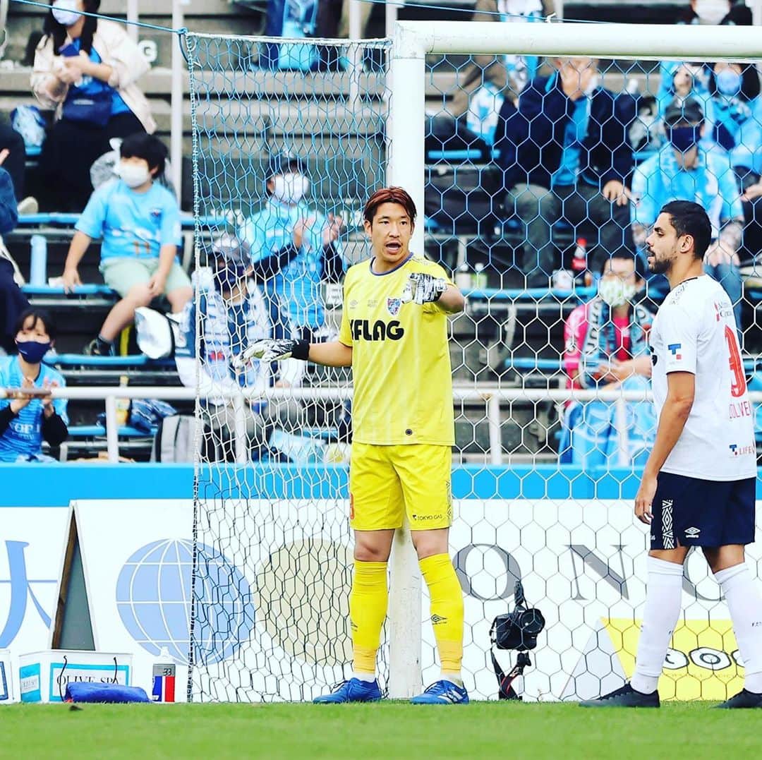 林彰洋さんのインスタグラム写真 - (林彰洋Instagram)「vs横浜FC 勝敗を委ねてしまっている。 VARがない以上、ベクトルを常に自分たちに向けてやるしかない。 ここからの戦いにしっかりと改めてチームとして戦っていきたい。 アウェイでやはり心強いサポーターがいるのは本当にありがたい。 何とか結果を🤝 #横浜FC #FC東京」10月19日 18時14分 - aki_hayashi0507