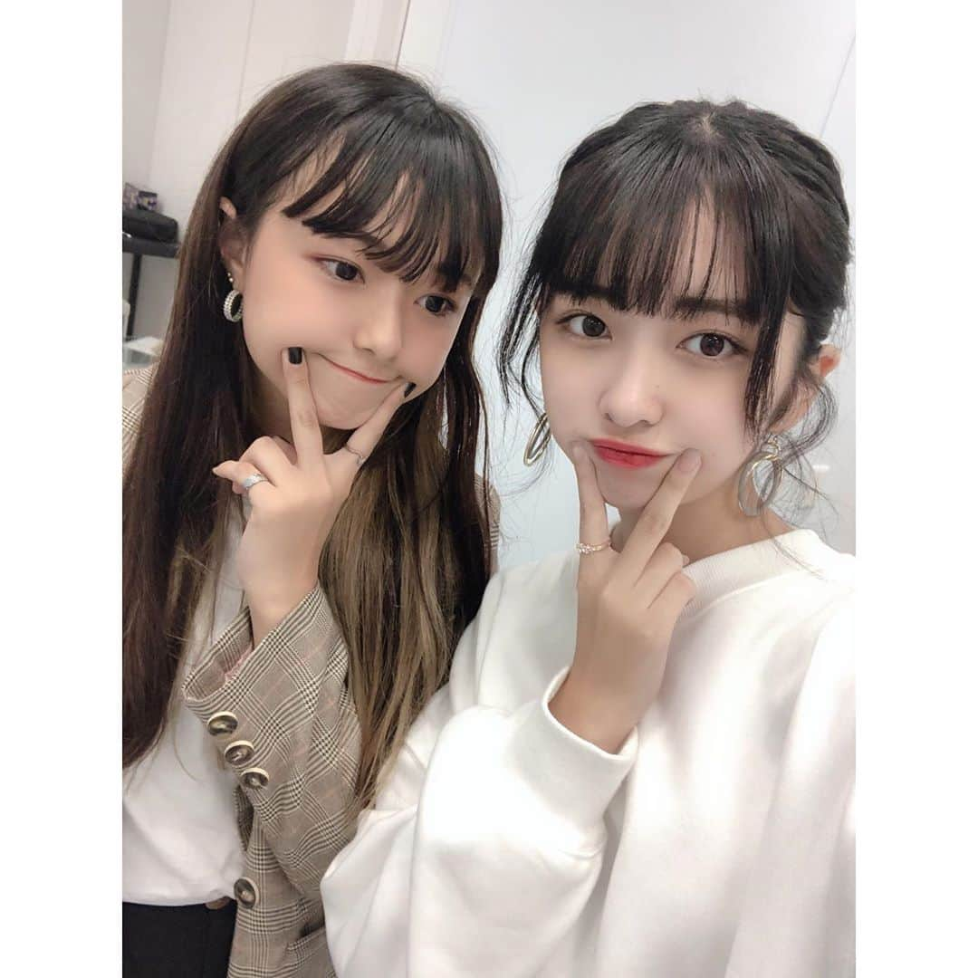 伊藤みゆさんのインスタグラム写真 - (伊藤みゆInstagram)「同い年コンビ #のあみゆ  #のあはみゆが大好き　 #のあはバカ　 #のあは可愛い　 #のあはモテモテ　 #18歳おめでとう  #顔小さい」10月19日 18時15分 - ito_m__iyu