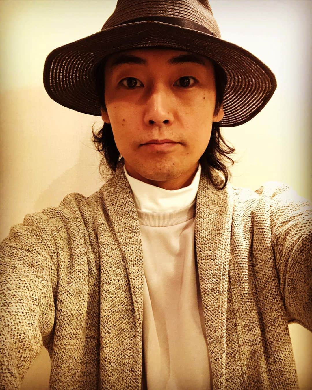 福士誠治さんのインスタグラム写真 - (福士誠治Instagram)「少し寒くなってきたからね  秋物の服を着て出かけるんですよね。  この時期の服選びが一番好きかも！  #福士誠治 #秋物ファッション」10月19日 18時24分 - seiji_fukushi