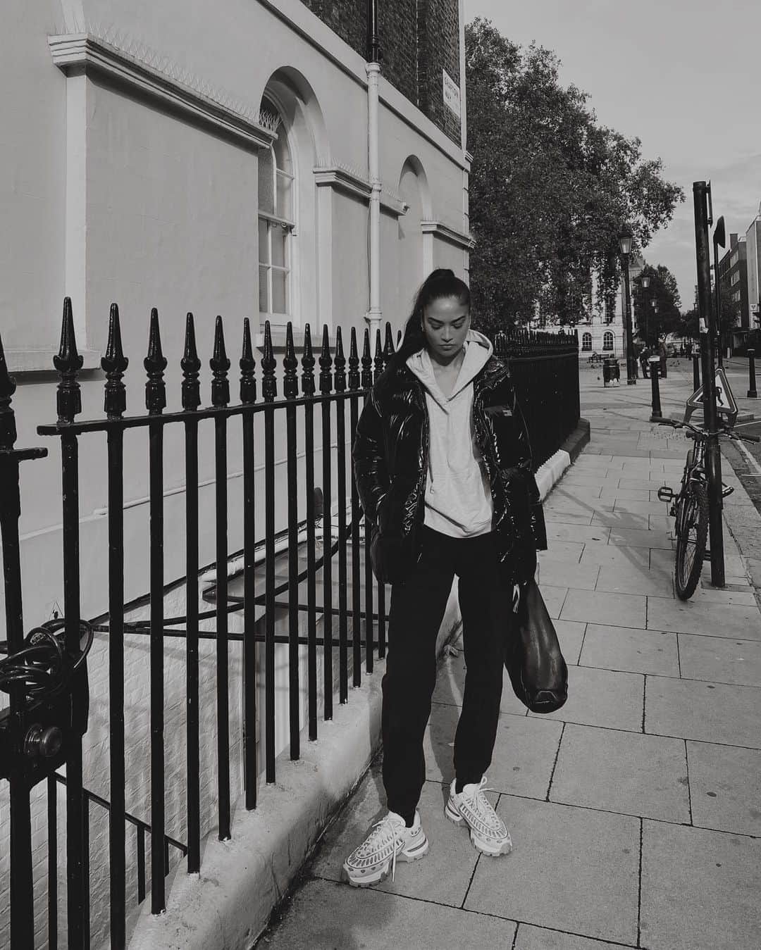 シャニーナ・シャイクのインスタグラム：「If I was a boy....」