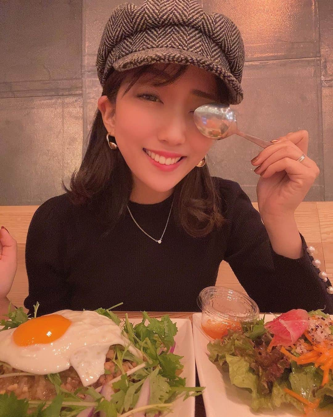 小川奏さんのインスタグラム写真 - (小川奏Instagram)「﻿ 大好きなタイ料理を前にテンションマックス😆パクチー大好きです❣️  #ミス学習院コンテスト2020 #ミスコンファイナリスト #女子大生 #ミスコン2020 #キャスケット #キャスケットコーデ #モンスーンカフェ #タイ料理 #ボブ #ボブアレンジ」10月19日 19時17分 - kana_missg2020