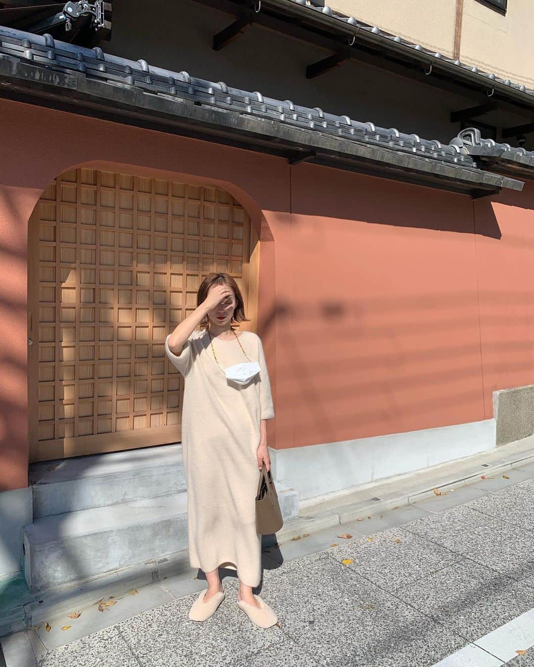 saanaaeのインスタグラム：「秋の京都🧶🧶 NUEwinter間もなくです♡  #NUEbyas #京都」