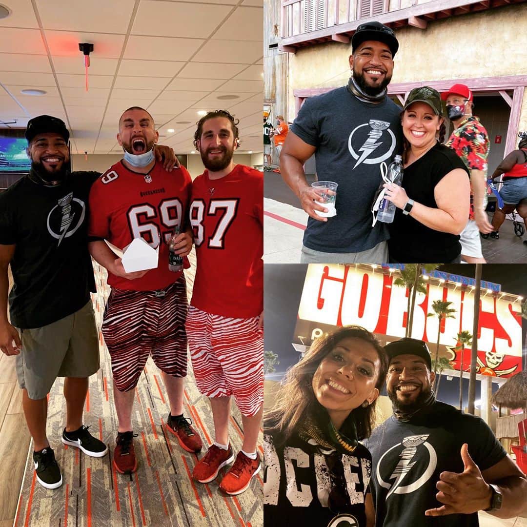 テヴィタ・フィフィタのインスタグラム：「TAMPA IS WINNING!!!! Great Sunday night with great people @luckyislander_nae @thatswhatbsaid_ @mojo @casemuhtadi .」
