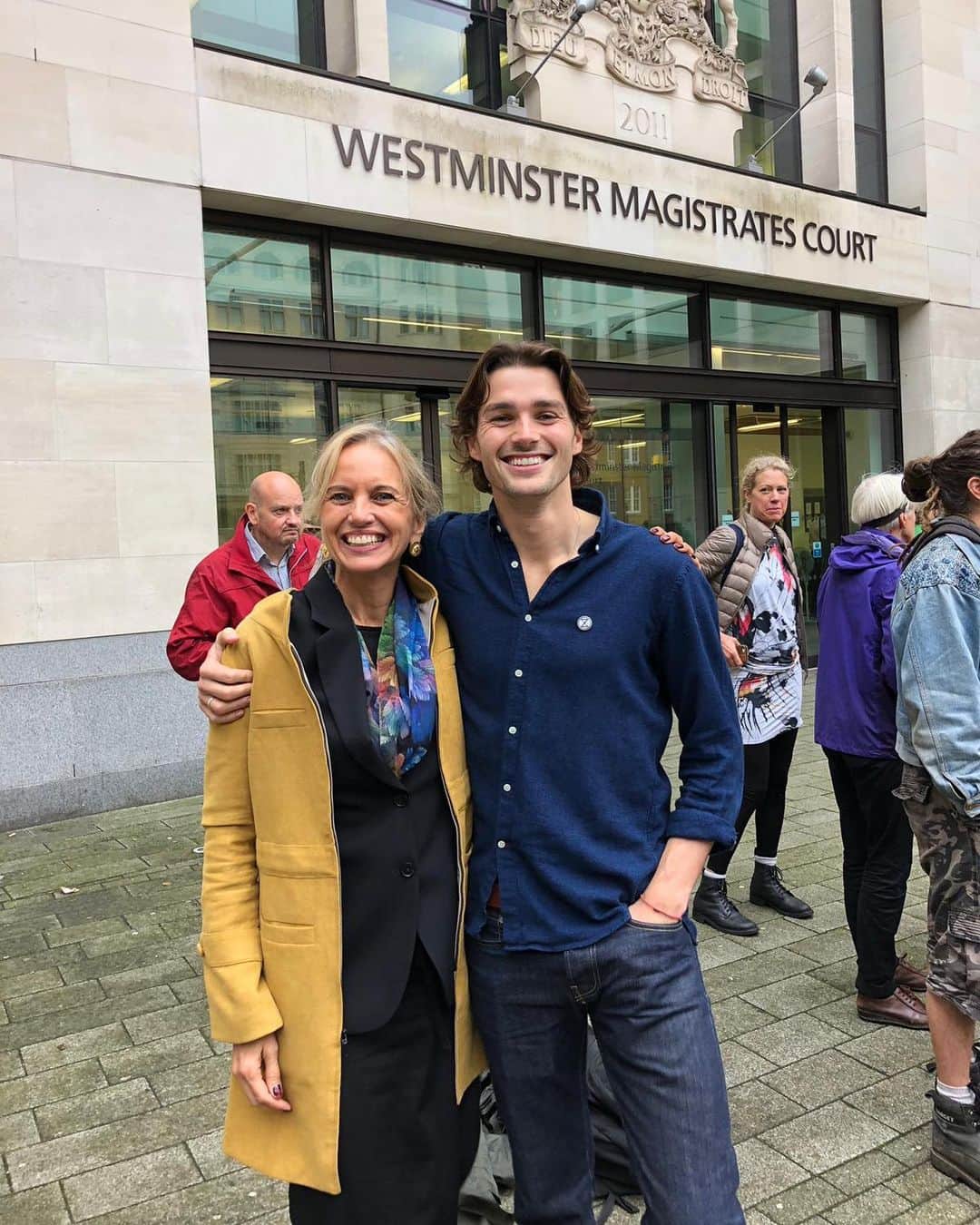 Jackson Harriesさんのインスタグラム写真 - (Jackson HarriesInstagram)「A year ago I was found ‘not guilty’ after being charged with criminal damage and aggravated trespass for a direct action I took against the International Petroleum Conference in London.   I owe a huge amount to @kirsty_brimelow the incredible lawyer who represented me in my case. Kirsty has dedicated her career to protecting human rights and watching her work in court was something that will always stay with me.   It’s strange to look back at that period of my life, and I often wonder what impact it all had. Over the last two years, thousands of people have been arrested as part of @extinctionrebellion actions and without doubt it has helped to shift the needle on climate action in the UK.   Whilst I stand by my actions and I’m proud of what we achieved, I also recognise that direct action activism and risking arrest isn’t a privilege afforded to everyone. Activism comes in many different forms which is why I wanted to build an inclusive online platform to educate others on the climate crisis.  Nelson Mandela famously said that ‘Education is the most powerful weapon which you use to change the world’ and I think he’s right.   I have so much faith in our generation to demand the drastic changes required over the next decade, and I hope that @earthrise.studio can inspire others to stand up and be counted in whichever way works for them and their circumstances, because at the end of the day this is a fight that needs all of us. ❤️✊🏼」10月19日 20時02分 - jackharries
