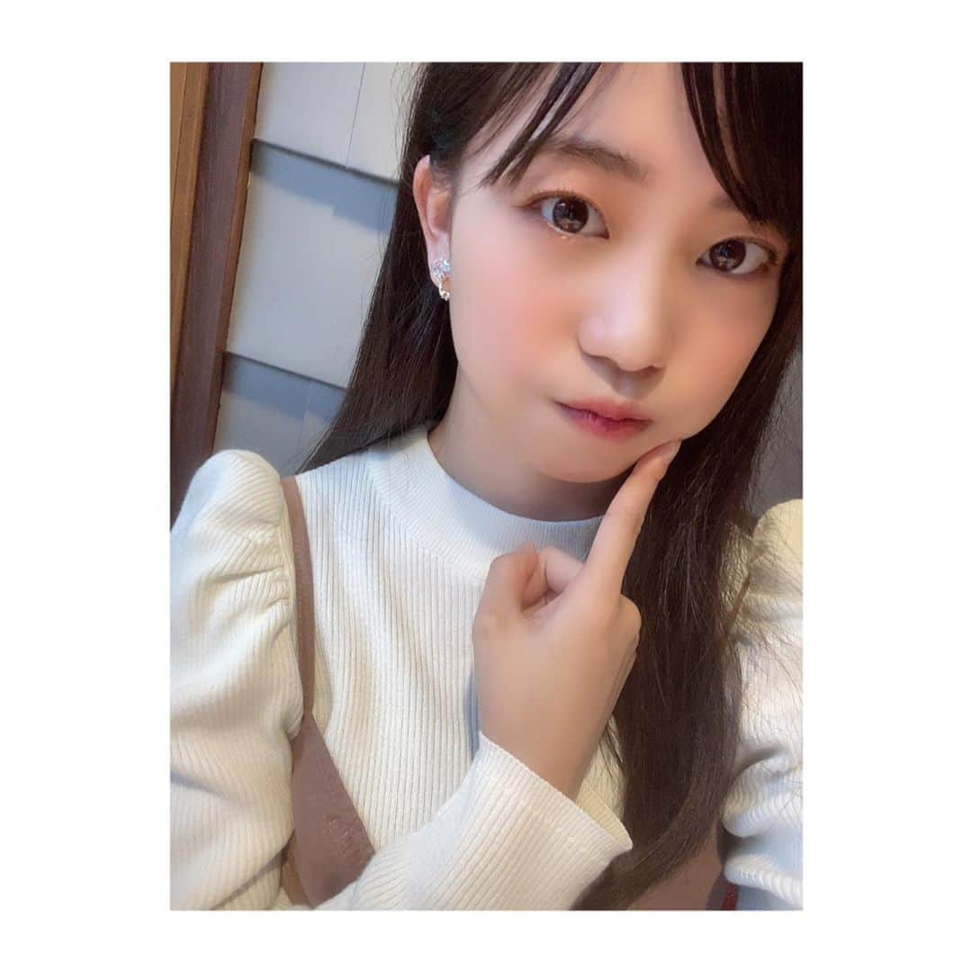 栗山梨奈さんのインスタグラム写真 - (栗山梨奈Instagram)「チョコ食べてぷくぷく  #大分#由布院#テテオ#thetheo#アルテジオ#JR九州#みんなの九州#みんなの九州プロジェクト#followｍe #follow #likeforlikes  #me #女子力向上委員会#オシャレさんと繋がりたい#HKT48#hkt48#HKT#hkt#カフェ#cafe#チョコレート#chocolate#チョコ」10月19日 20時32分 - krn_hkt48