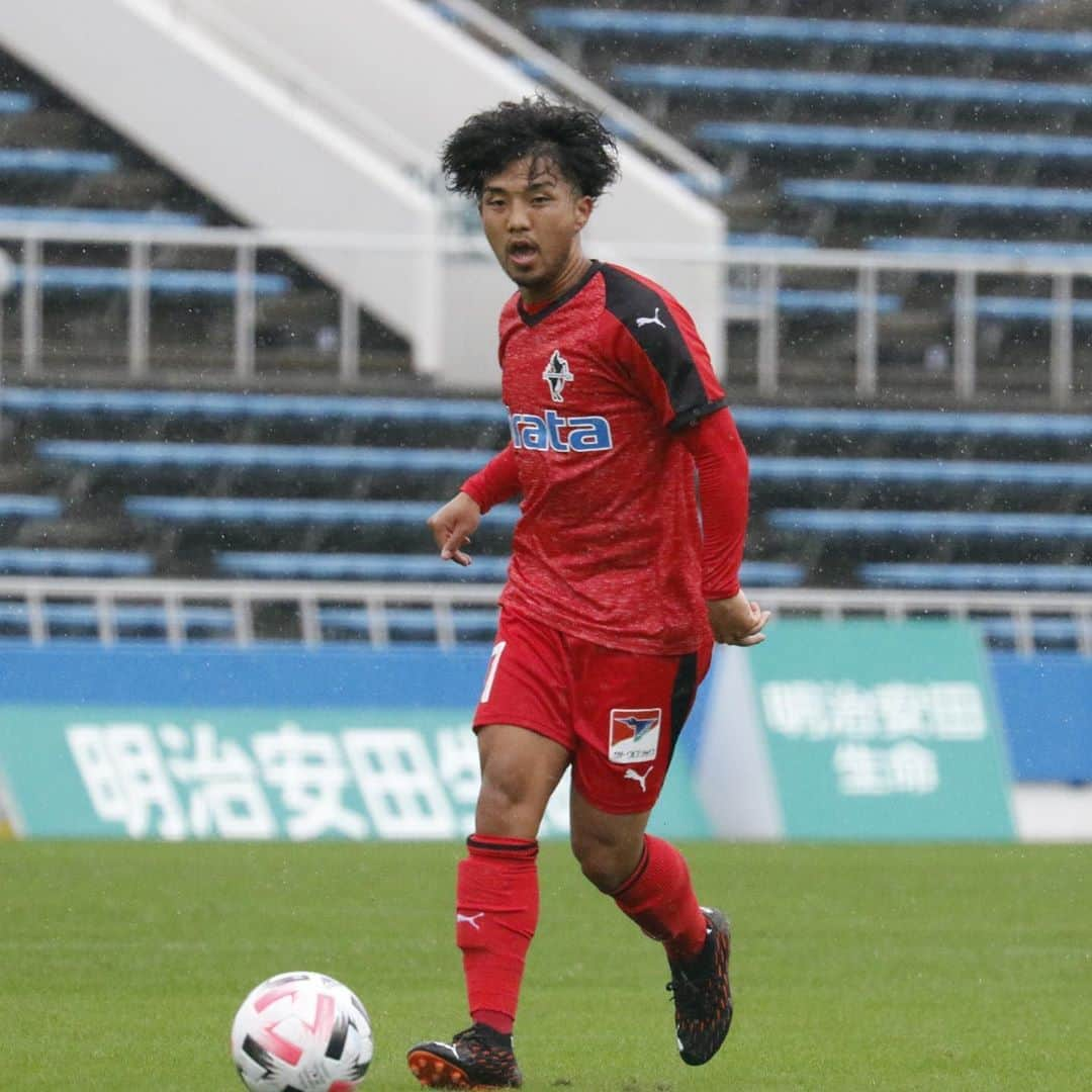 ROASSO KUMAMOTOさんのインスタグラム写真 - (ROASSO KUMAMOTOInstagram)「⚽️ ／ 10.17.SAT.第22節 VS Y.S.C.C.横浜 フォトレポートPart②📸 ＼ #広報カメラ で撮影したYS横浜戦のフォトレポートをお届けします💁‍♂️✨ -----﻿ NEXT GAME﻿ 🗓 10.25.SUN ⏰ 15:00 KICK OFF﻿ 🆚 SC相模原 🏟 相模原ギオンスタジアム 📺 DAZN -----﻿ #ロアッソ熊本 ﻿ #2020シーズン ﻿ #繋続 #TSUNAGI﻿ #つなぎ  #2020の主役は誰だ  #岡本知剛 #石川啓人 #中原輝 #菅田真啓 #浅川隼人 #roasso﻿ #熊本﻿ #Jリーグ﻿ #jleague﻿ #サッカー﻿ #ゴール ﻿ #えがお健康スタジアム﻿ #感謝﻿ #いまできること﻿ #がんばろう日本﻿ #みんなで乗り越えよう ﻿ #jリーグにできること」10月19日 20時34分 - roassokumamoto_official