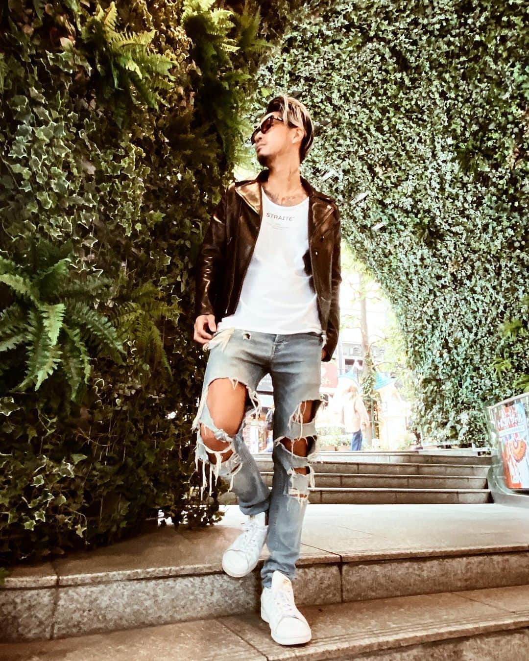 DJ ACEのインスタグラム：「🌿﻿ 週末は撮影デシタ﻿ ﻿ #渋谷﻿ #実はグリーンが好き #shooting #ACE1」