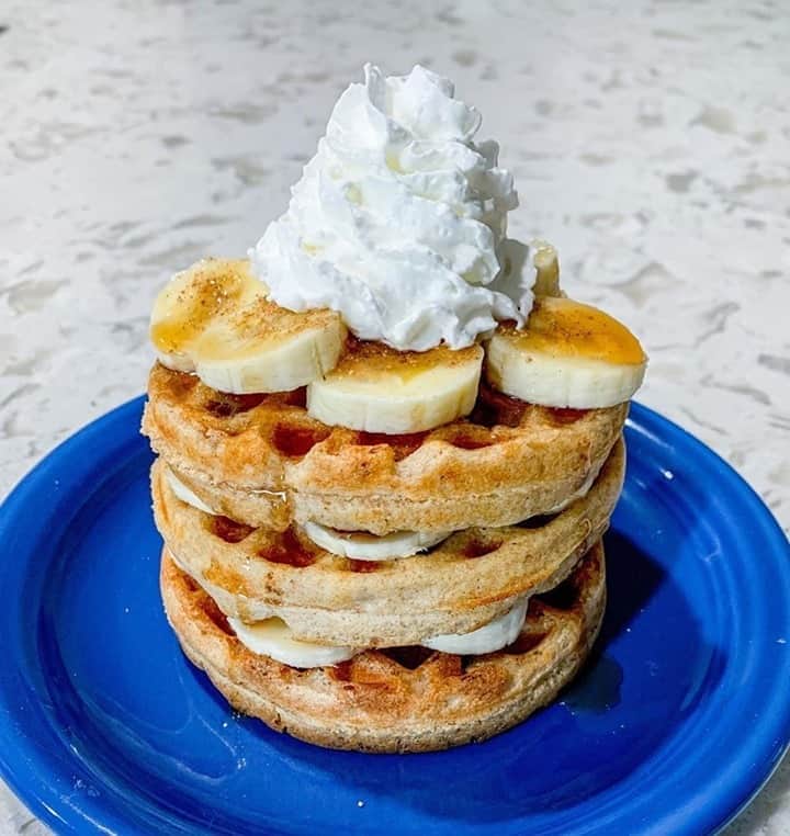 Flavorgod Seasoningsさんのインスタグラム写真 - (Flavorgod SeasoningsInstagram)「💙breakfast⭐️ mini waffle tower (6 p) with bananas By customer @emilyz.eatz topped with Flavor God Buttery Cinnamon Roll⁠ -⁠ Add delicious flavors to your meals!⬇️⁠ Click link in the bio -> @flavorgod  www.flavorgod.com⁠ -⁠ ff redi whip, and syrup • I used the @traderjoes buttermilk protein pancake mix (5 p for 3 waffles) and added some bananas, ff redi whip and 1 1/2 tsp of syrup (1 p) to make it sweet 😋 then I also sprinkled some @flavorgod buttery cinnamon roll seasoning in the batter & on top when they were done⁠ -⁠ Flavor God Seasonings are:⁠ 💥 Zero Calories per Serving ⁠ 🙌 0 Sugar per Serving⁠ 🔥 #KETO & #PALEO Friendly⁠ 🌱 GLUTEN FREE & #KOSHER⁠ ☀️ VEGAN-FRIENDLY ⁠ 🌊 Low salt⁠ ⚡️ NO MSG⁠ 🚫 NO SOY⁠ 🥛 DAIRY FREE *except Ranch ⁠ 🌿 All Natural & Made Fresh⁠ ⏰ Shelf life is 24 months⁠ -⁠ #food #foodie #flavorgod #seasonings #glutenfree #mealprep #seasonings #breakfast #lunch #dinner #yummy #delicious #foodporn」10月19日 21時01分 - flavorgod