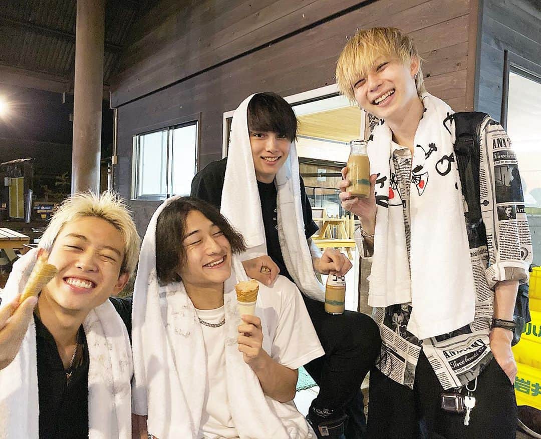 バンダリ亜砂也のインスタグラム