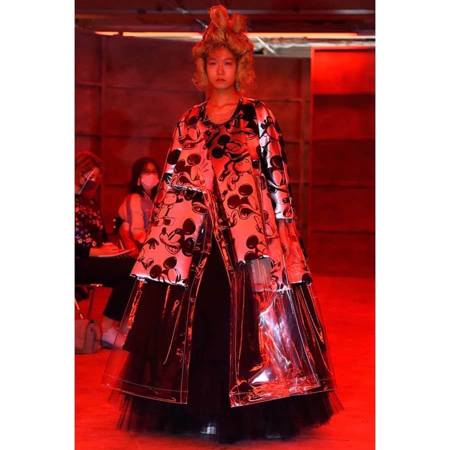 小田鈴音のインスタグラム：「. Thank you❤︎ @commedesgarcons 21SS  #commedesgarcons」