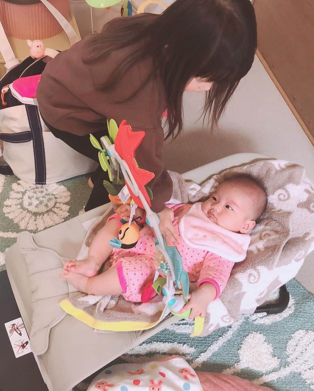 井上香織さんのインスタグラム写真 - (井上香織Instagram)「2020.10.19 ・ うるるん👶にやっっと会えた♡♡ ・ #幼馴染 #大親友 #話が尽きません #今度はもっとゆっくりね #三姉妹の末っ子 #うるねちゃん #我が家と合わせてみんな女子」10月19日 21時54分 - kaorin888