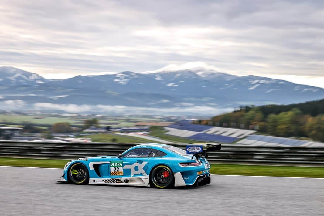 Mercedes AMGさんのインスタグラム写真 - (Mercedes AMGInstagram)「The 200th race in history of the ADAC GT Masters at the Austrian @redbullring ended with a podium success for the #22 Mercedes-AMG GT3 from @toksportwrt. Finishing in P2, drivers @maroengel and @lucastolz scored valuable points for the championship standings. Congratulations! 👏   #AMGGT3 #MercedesAMGMotorsport #GTMasters」10月19日 21時48分 - mercedesamg