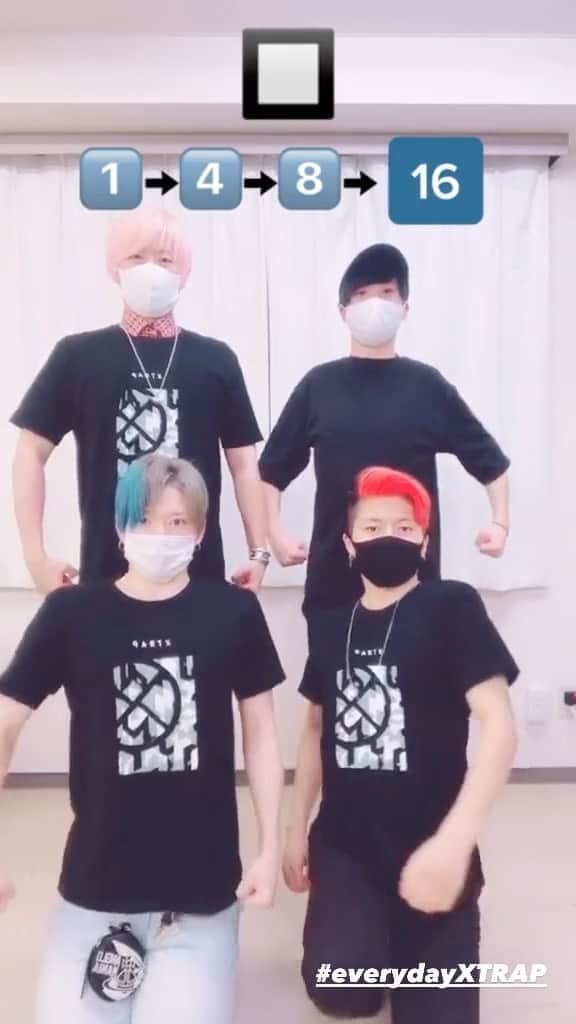 のインスタグラム：「"How many square did we make?🟩"﻿ #XTRAPchallenge  Try it then send us🤟﻿ ----﻿ 📲EVERY DAY XTRAP REEL📲﻿ ----﻿ Choreograph by﻿ @zange_xtrap ﻿ @ryoga_xtrap ﻿ @kenshin_xtrap﻿ @tettun_flow  ﻿﻿﻿ #Tutting #振付 #タット振付 #ダンス動画 #XTRAP #四角ダンス #handdance #ダンス #flowart #fingertutting #light #square #動画制作 #creative #fingerdance #puzzledance #asia #japan #kaleidoscope #タットダンス #japan #move #tuttingchoreography #tiktok #performanceart #dance #パズルダンス #Choreograph」