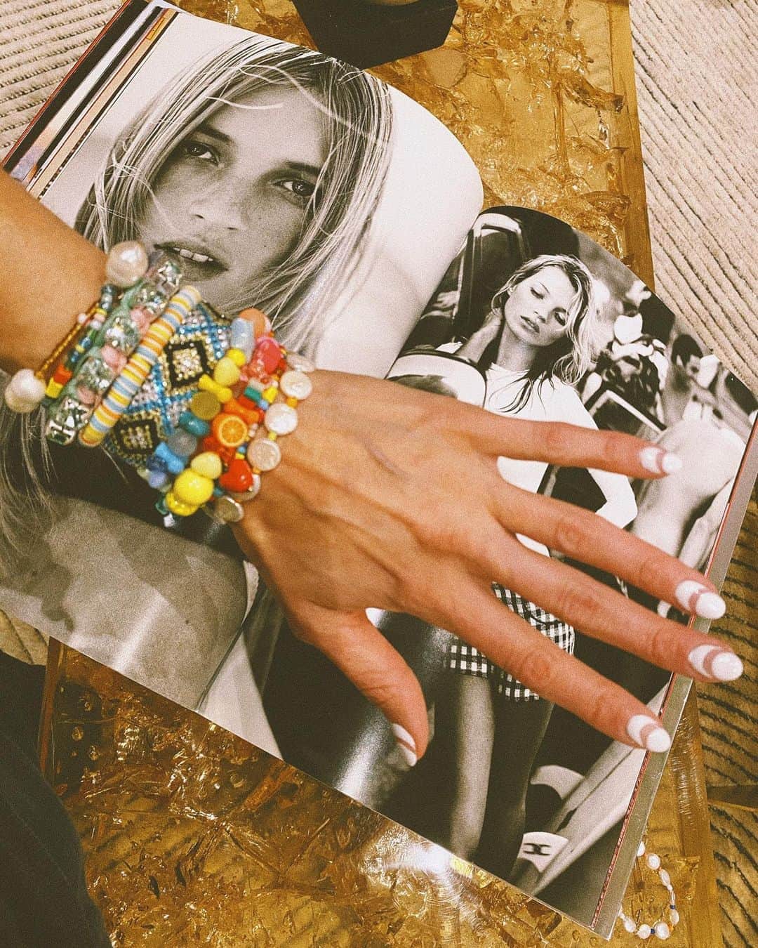 ダニジョーのインスタグラム：「Juicy Stacks & Moss Moments 🍊🌈 Make your own armparty at DANNIJO.com 🛒」