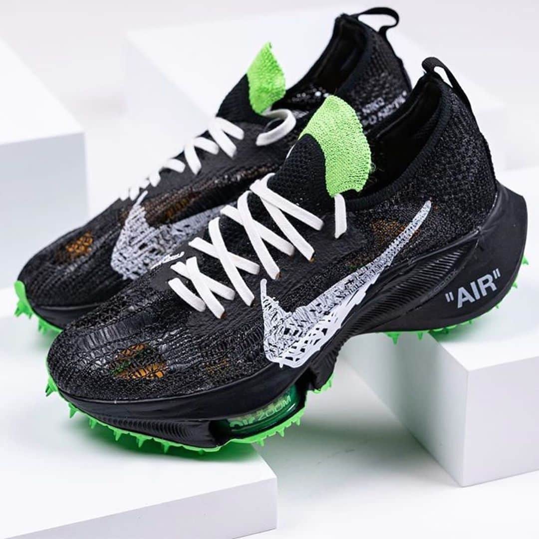 Sneaker Newsさんのインスタグラム写真 - (Sneaker NewsInstagram)「A detailed look at the upcoming Off-White x Nike Zoom Tempo NEXT% running shoe is revealed! This newly launched running shoe features a porous upper shell, the drawn-on Swoosh, rubber track spikes, and the infamous "AIR" on the sole. For a closer look, tap the link in our bio.」10月19日 22時02分 - sneakernews