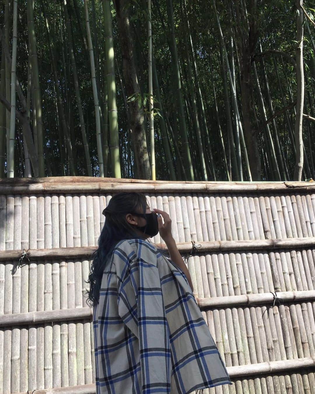 のインスタグラム：「﻿ ﻿ 甘い眩暈 痺れ切らしてるわ﻿ 熱を入れて とろけるまで待ってて﻿ ﻿ ﻿ ﻿」