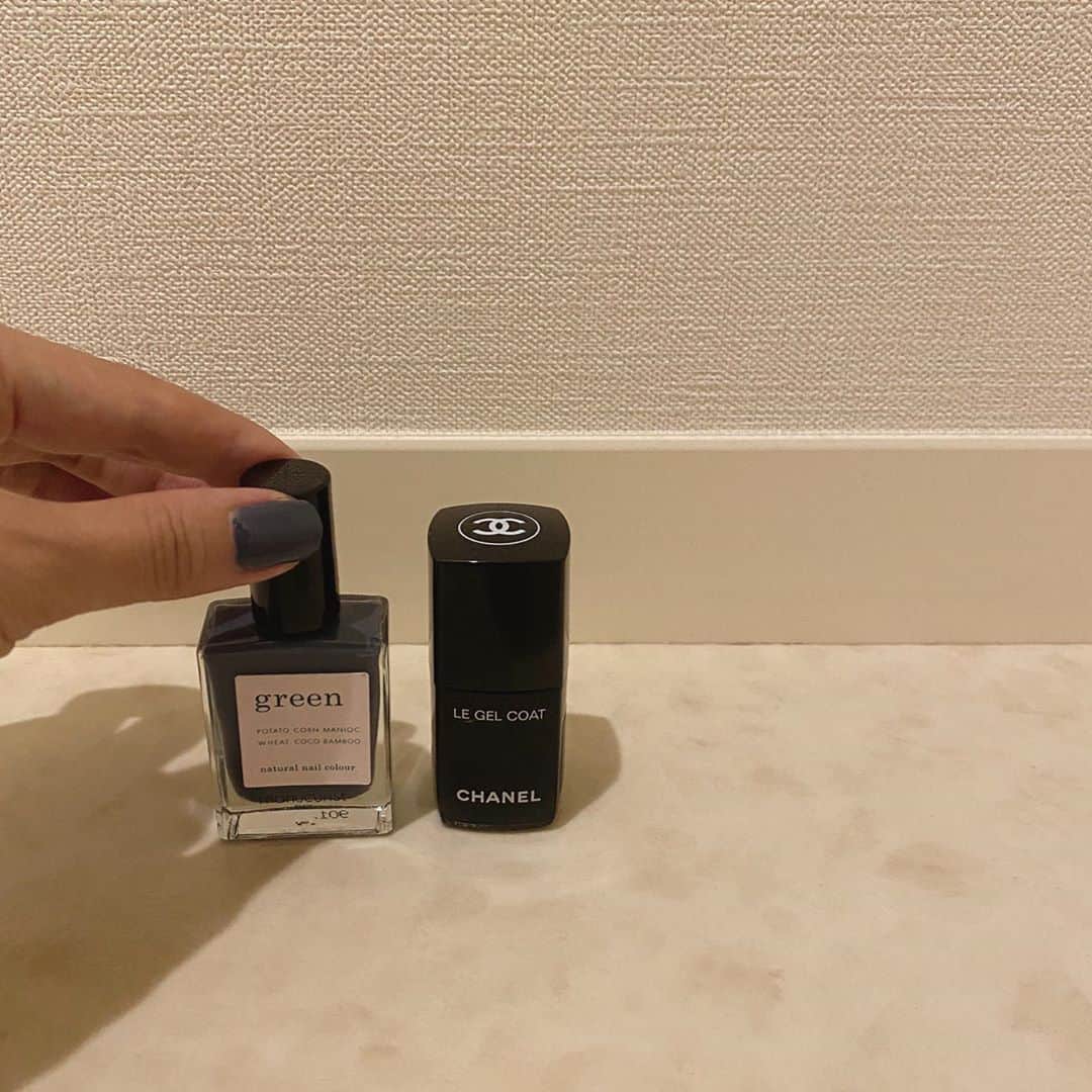 吉田佳菜のインスタグラム：「ㅤㅤㅤㅤㅤㅤㅤㅤㅤㅤㅤㅤㅤ ㅤㅤㅤㅤㅤㅤㅤㅤㅤㅤㅤㅤㅤ 先週はネイビーで今週はボルドー🥀 ㅤㅤㅤㅤㅤㅤㅤㅤㅤㅤㅤㅤㅤ ㅤㅤㅤㅤㅤㅤㅤㅤㅤㅤㅤㅤㅤ #nail #kanas_nail #ちわこnail #セルフネイル #manucurist #CHANEL ㅤㅤㅤㅤㅤㅤㅤㅤㅤㅤㅤㅤㅤ」