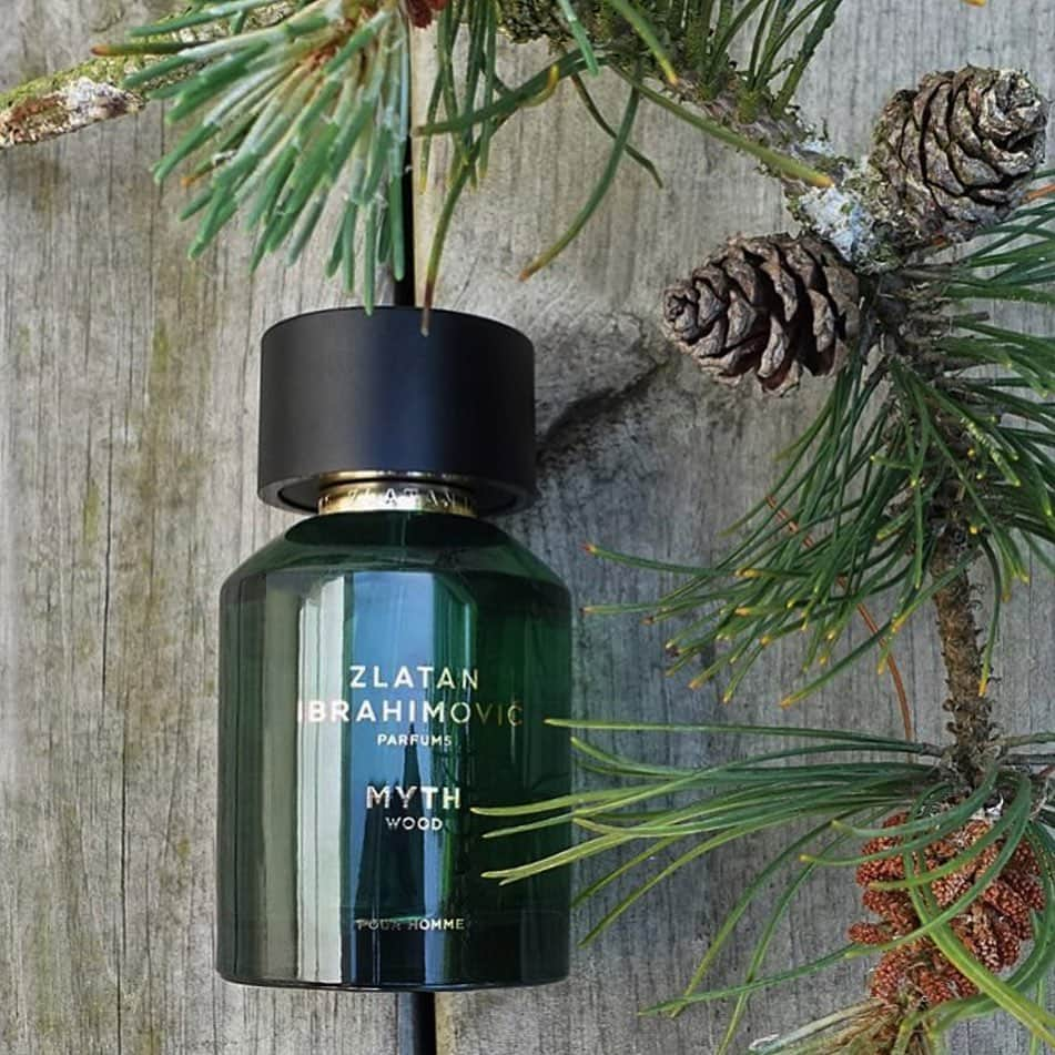 Zlatan Ibrahimović Parfumsのインスタグラム：「MYTH WOOD is the elegant fragrance with intensity from the wilderness. Wild pine forest after freshly fallen rain together with masculine notes of driftwood and oak moss makes this EdT perfect to wear this autumn.」