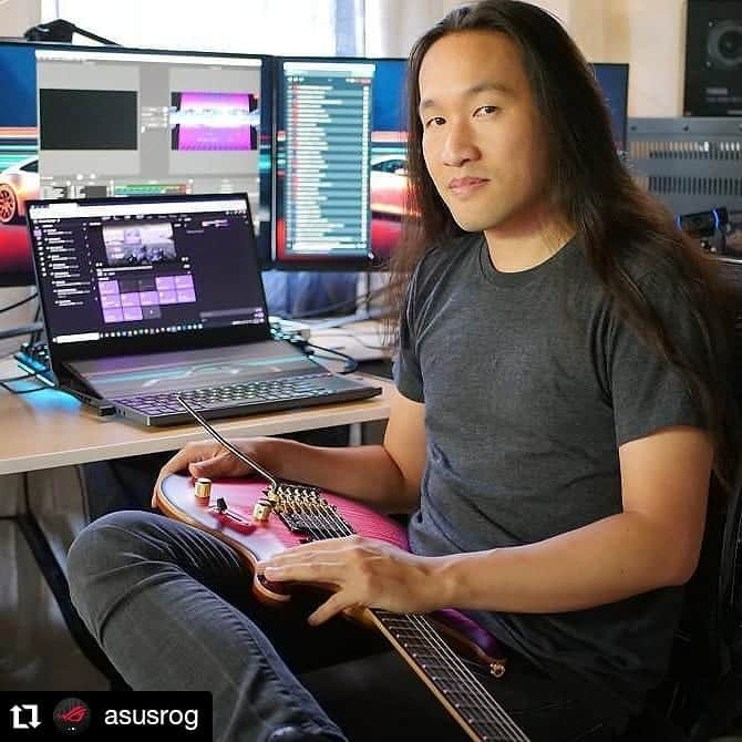 ハーマン・リさんのインスタグラム写真 - (ハーマン・リInstagram)「Are you more impressed with my guitar or computer setup?  #Repost @asusrog • • • • • • @Hermanli, guitarist of @dragonforcehq, has produced all of his Art Of The Duo music videos leveraging his #ROG Zephyrus Duo secondary display, to bring his creations to the next level. #ZephyrusDuo #HermanLi #DragonForce」10月19日 22時55分 - hermanli