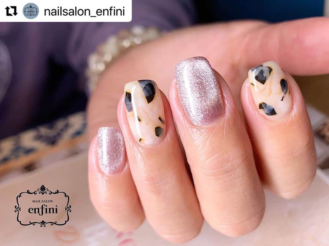 initygel_officialのインスタグラム