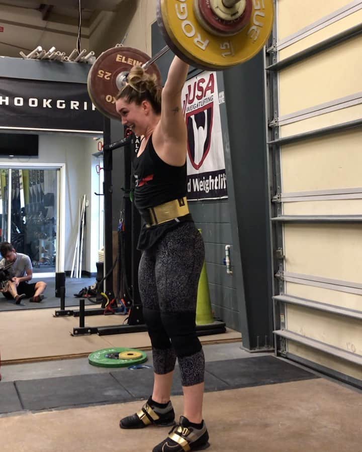 マッティ・ロジャーズのインスタグラム：「I’m just goofin. New boot goofin  111/145kg dipperoonis at 75.7 BW this afternoon after a dumpster fire of a morning session. Sometimes it really do just be like that. Probably also helps that @aimees2cents is here to convince me I don’t suck after I miss something once   @roguefitness @2poodperformance @xendurance」