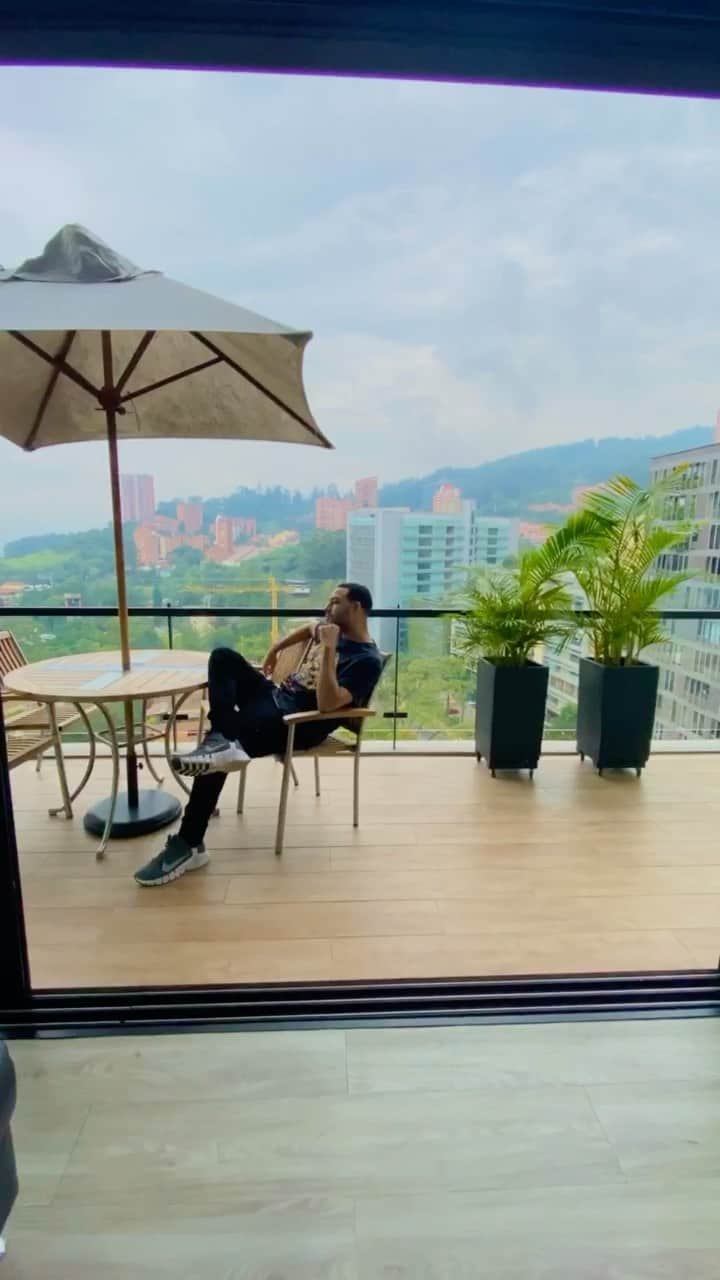 のインスタグラム：「🌞🌞🌞🌴🌴🌴」