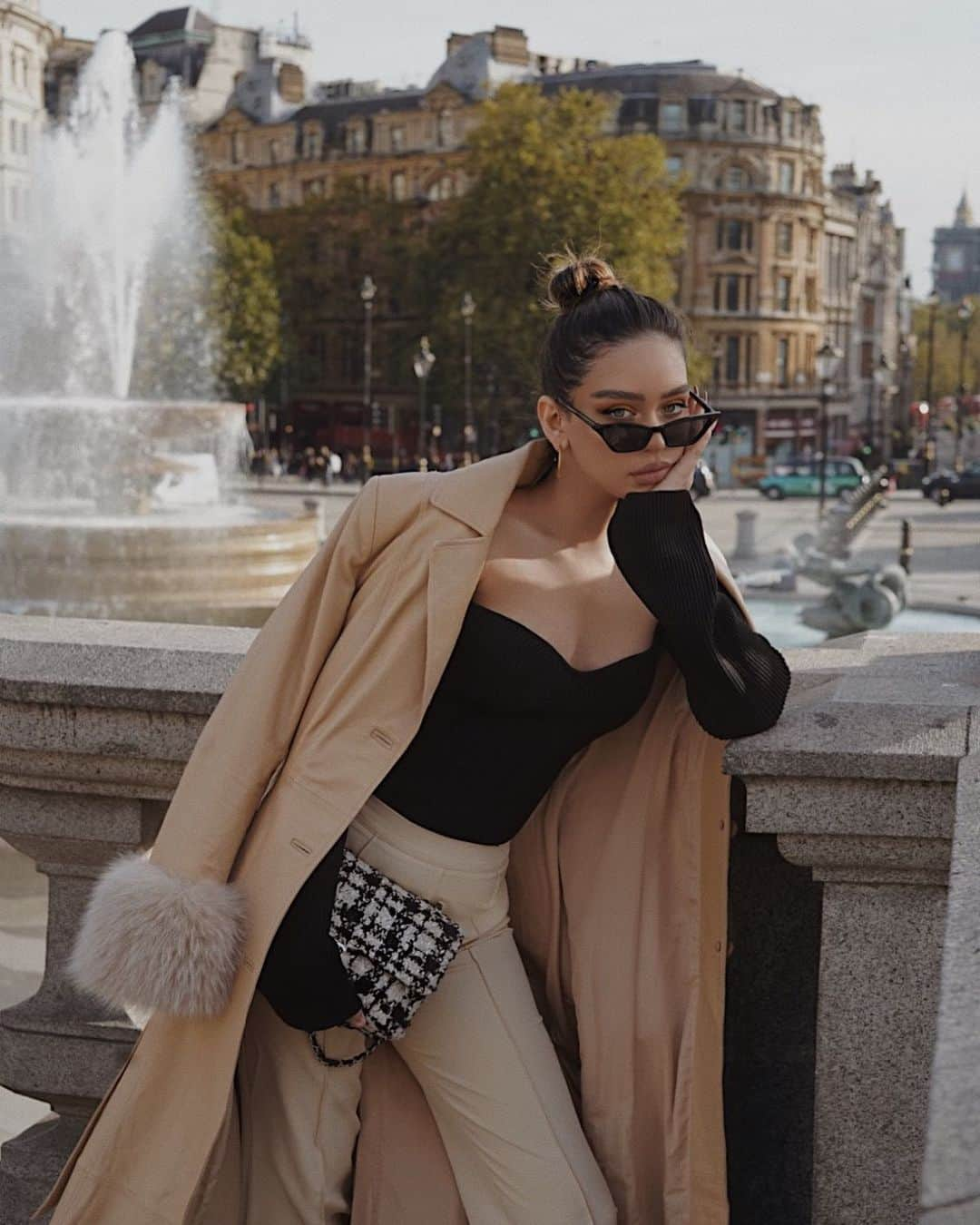 JANICE JOOSTEMAさんのインスタグラム写真 - (JANICE JOOSTEMAInstagram)「🖤 London I love you」10月20日 1時18分 - janicejoostemaa