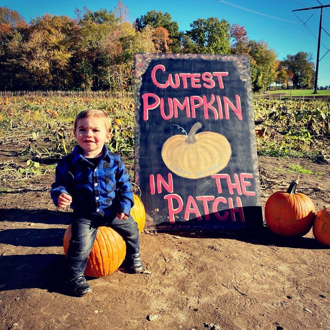 ディーナ・ニコール・コルテーゼのインスタグラム：「I mean 🥰🎃」