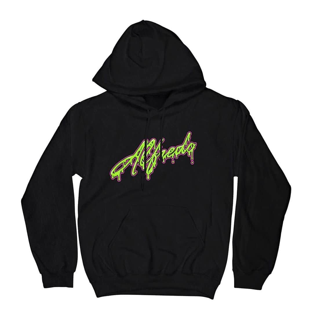 Freddie Gibbsのインスタグラム：「Alfredo Halloween Hoodies now available at Alfredo’s Ristorante & Marketplace  Link in Bio 🍝🎃」