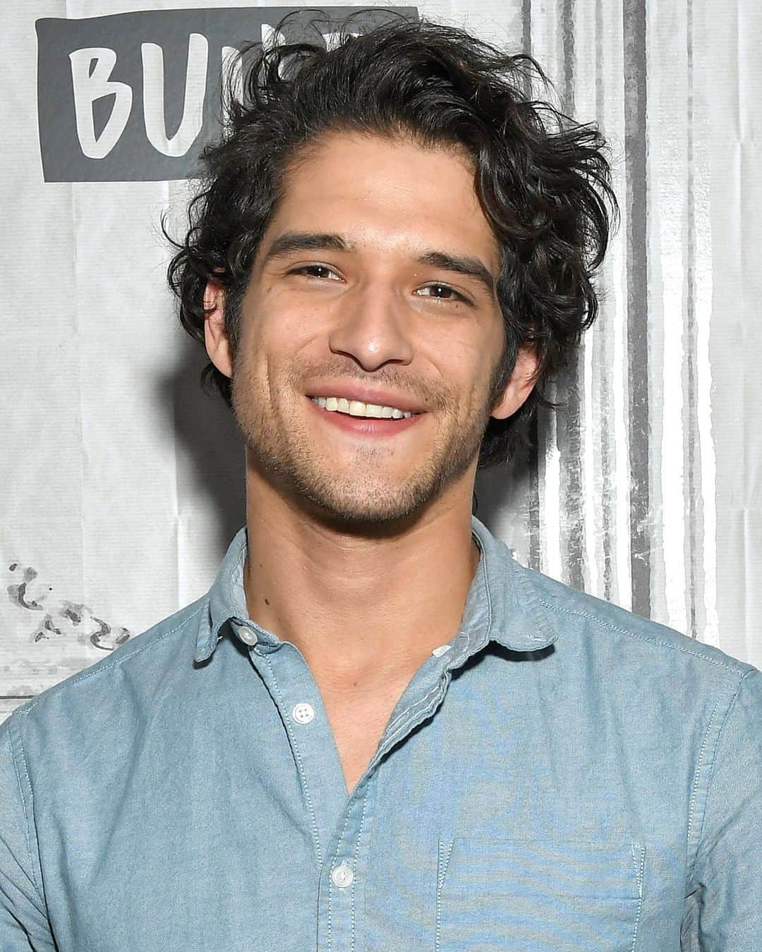 Just Jaredさんのインスタグラム写真 - (Just JaredInstagram)「In a leaked clip from his @onlyfansofficial, Tyler Posey revealed he has hooked up with men and explained how far he has gone. Tap this pic in the LINK IN BIO for more details.  #TyleyPosey Photo: Getty」10月20日 4時20分 - justjared