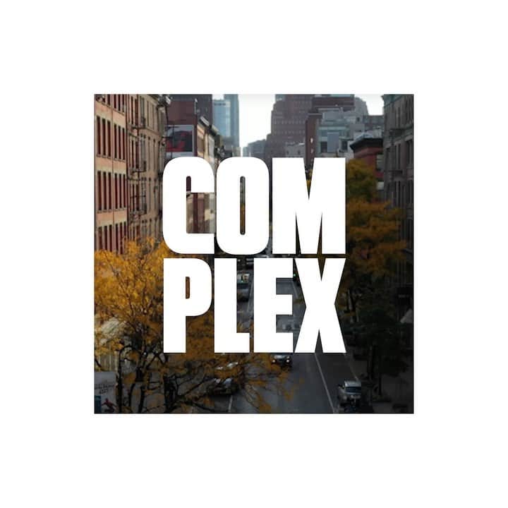 ファボラスのインスタグラム：「Back on @complex Sneaker Shopping for the 2nd time wit @jlp at @sole_stage NYC.. picked up a couple pair of good feets & told some sneaker stories..   Check it out ➡️ https://youtu.be/p02D5JbCHv8」