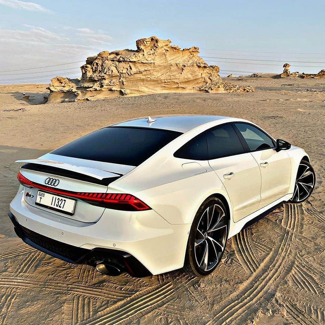 Kik:SoLeimanRTさんのインスタグラム写真 - (Kik:SoLeimanRTInstagram)「AUDI  RS7  Photo: @zaidzilla」10月20日 5時50分 - carinstagram