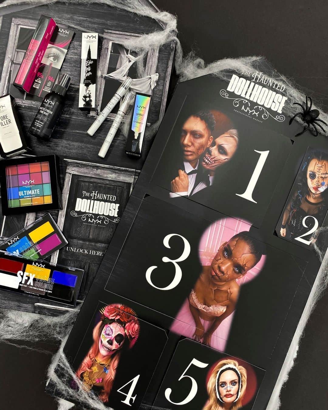 NYX Cosmeticsさんのインスタグラム写真 - (NYX CosmeticsInstagram)「#GIVEAWAY ALERT 🚨 Trick or TREAT! 👻🍬 We're treating 5 lucky beauties to our Halloween PR Box 🎃✨ Here's how to enter: 🖤 FOLLOW @nyxcosmetics 🖤 LIKE this post 🖤 TAG a friend 🖤 It's THAT easy! US Only. Official #Sweepstakes Rules:  No purchase necessary. You must be over 13 years, a legal US resident.  Starts at 3:30 PM PDT on October 19, 2020 and ends at 3:30 PM PDT on October 20, 2020. Odds of winning depend on the total number of entries received. Void where prohibited.」10月20日 7時29分 - nyxcosmetics