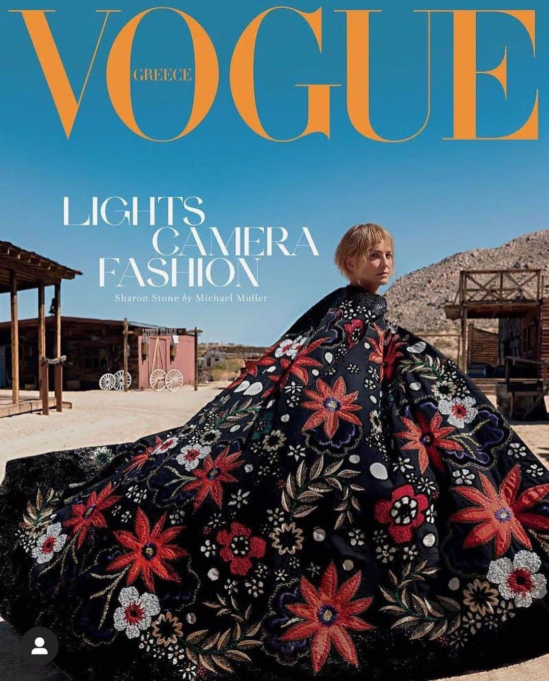 Kara Yoshimoto Buaさんのインスタグラム写真 - (Kara Yoshimoto BuaInstagram)「#SharonStone 🖤@michaelmuller7  @paris_libby  @hairbyadir #makeupbykarayoshimotobua  @welovecoco #welovecoco @voguegreece #coverstory #wildwest」10月20日 7時35分 - karayoshimotobua