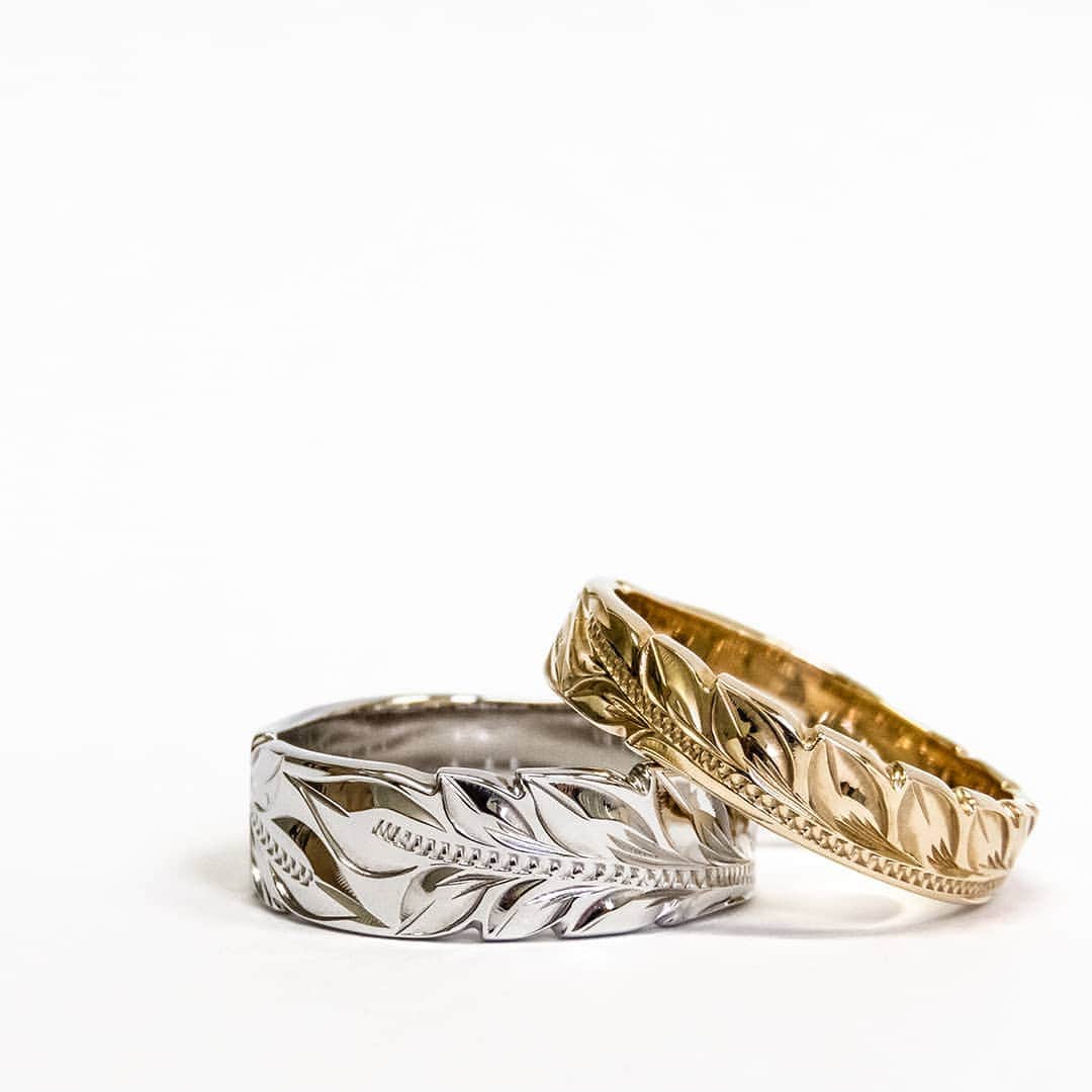 Maxi Hawaiian Jewelryさんのインスタグラム写真 - (Maxi Hawaiian JewelryInstagram)「Cut out flat rings hand engraved Hawaiian maile leaves design. #maxi #maxihawaiianjewelry #hawaiianjewelry #hawaiianheirloom #hawaii #hawaiian #aloha #ring #present #gift #hoomanaomau #weddingring #engagementring #マキシ #マキシハワイアンジュエリー #ハワイアンジュエリー #ハワイ #ハワイアン #アロハ #プレゼント #ギフト #ホオマナオマウ #横浜 #みなとみらい #マリッジリング #エンゲージリング #リング」10月20日 7時41分 - maxi_japan_official
