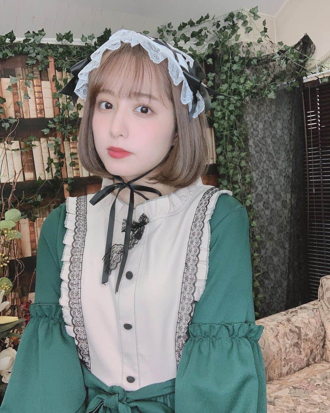 前田美里のインスタグラム：「ロリータしてみた。おはようございます。 . . . #ロリータ #ロリータファッション  #撮影 #撮影会 #コスプレ #ショートボブ #photo #ファインダー越しの私の世界 #写真好きな人と繋がりたい #写真 #ヲタク #櫻坂46 #欅坂46 #日向坂46 #フォロワー募集中 #gravure #idol #japanesegirl #fashion #costume #follow #followme #좋아요 #팔로우미 #팔로미 #오오티디」
