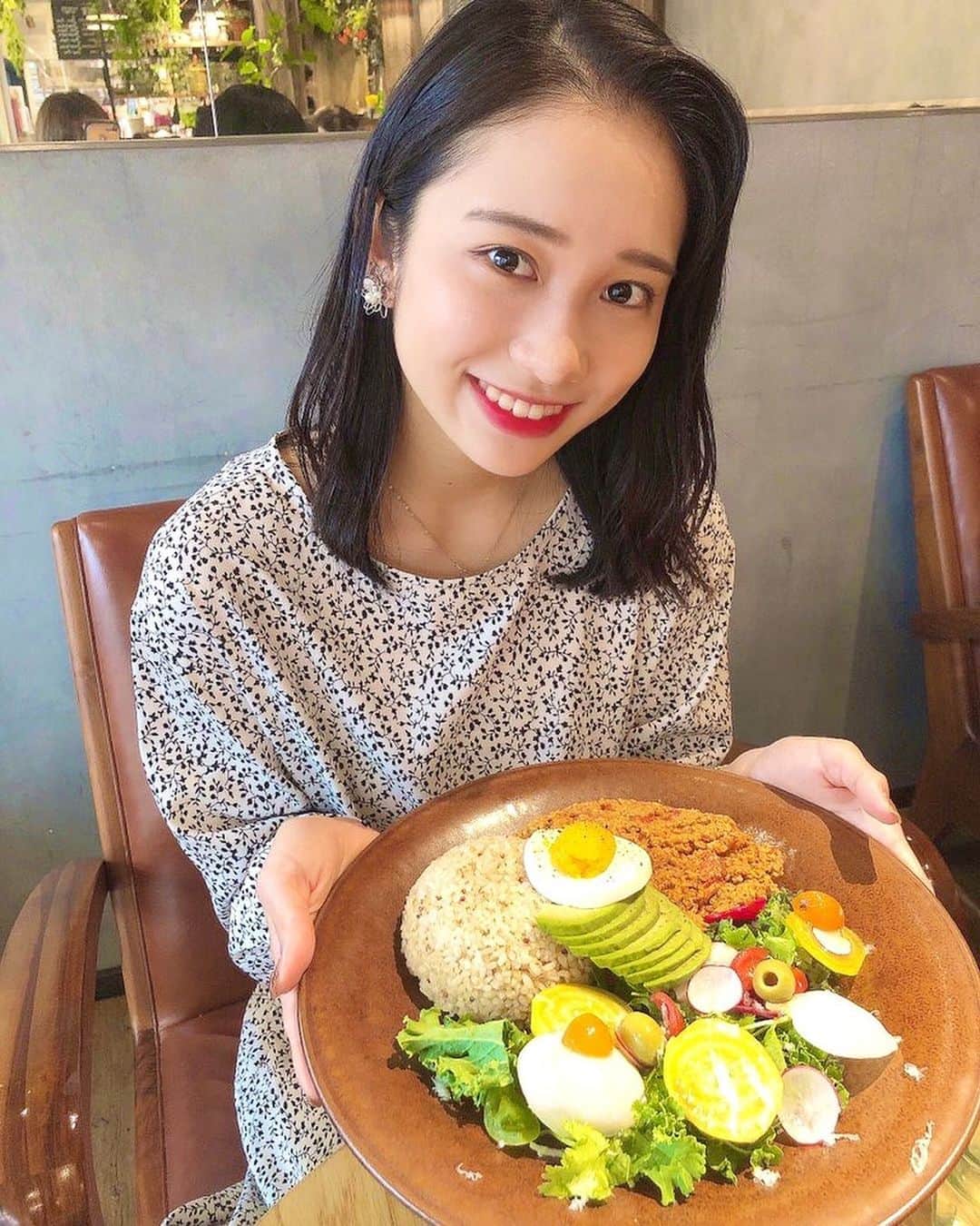 生形由佳のグルメインスタ