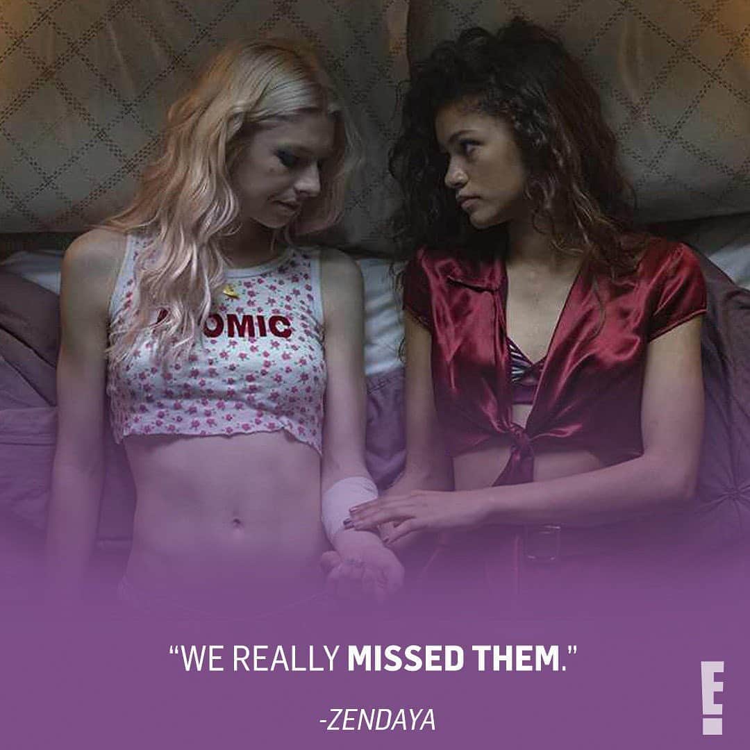 E! Onlineさんのインスタグラム写真 - (E! OnlineInstagram)「We need 72 virgin Piña Coladas now because #EUPHORIA IS RELEASING NEW EPISODES. Link in bio for all the glittery deets including the premiere date. (📷: HBO)」10月20日 8時23分 - enews