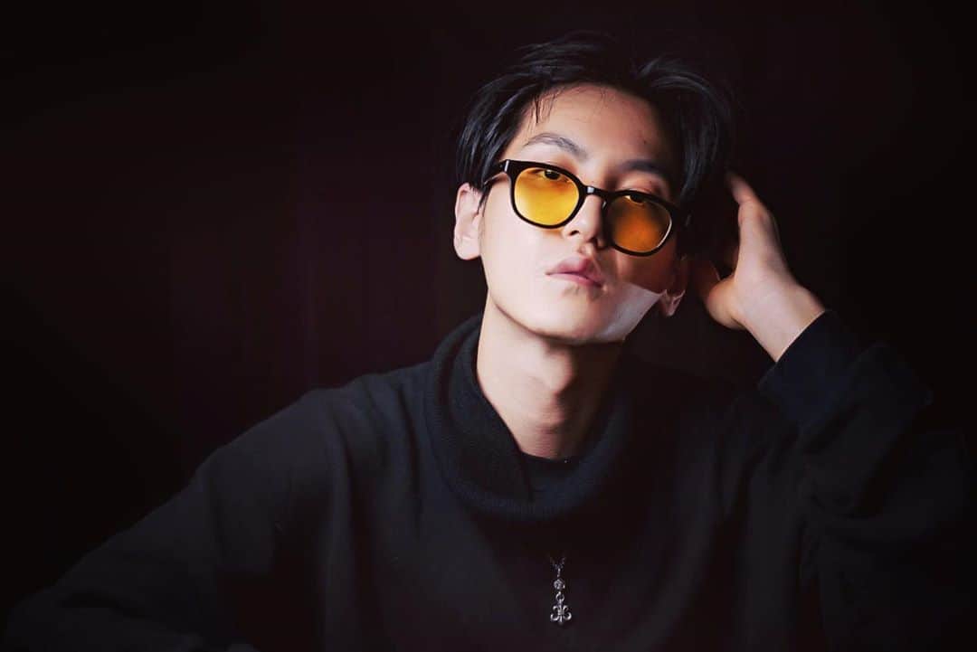のインスタグラム：「急に寒いけどみんな風邪引かないでね🤧  #UNIONE#YUTA  #all_shots #art #blackandwhite #capture #color #composition #exposure #focus #moment #snapshot #写真部　#写真好きと繋がりたい」