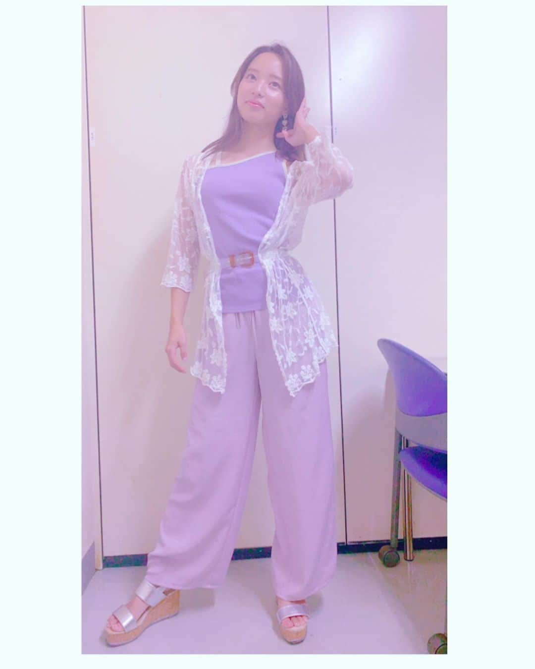 小池優奈さんのインスタグラム写真 - (小池優奈Instagram)「上着なくても可愛いけど着ると 一気にガーリーになる🌸  #今更投稿 #purple #紫コーデ #パープルカラー #パステルカラー #fashion #ootd #ガーリーコーデ #ワントーンコーデ」10月20日 18時11分 - annas_yuna