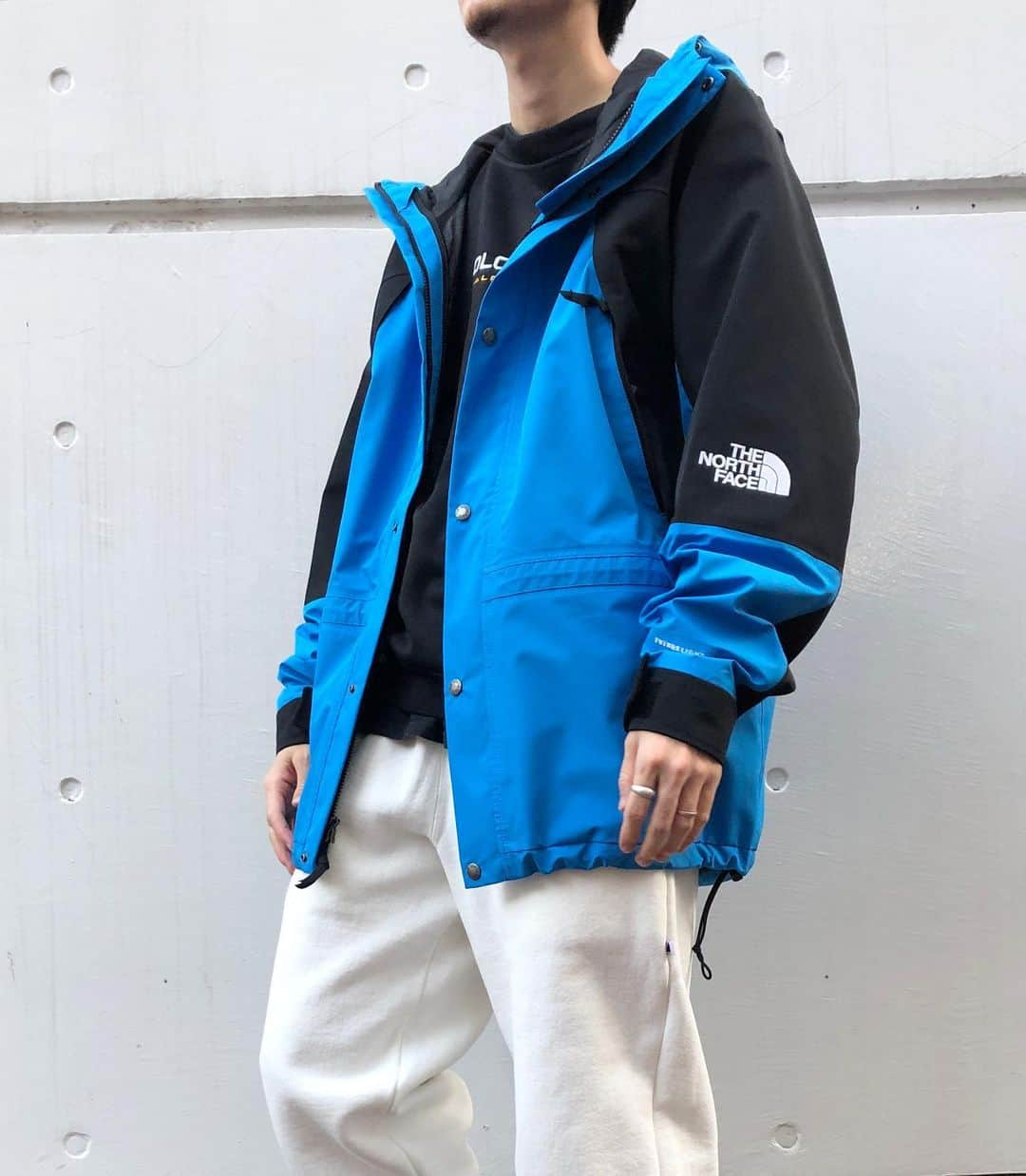 birthdeathさんのインスタグラム写真 - (birthdeathInstagram)「⚡︎ Men's New Arrival ⚡︎﻿ ﻿ THE NORTH FACE 1994 RETRO MOUNTAIN LIGHT FUTURELIGHT JACKET（海外限定）size L﻿ ﻿ ﻿ STATELINE - 12oz Clasic Sweat Pants - White 《Made in USA》﻿ size S,M,L （着用 L）﻿ ﻿ New Balance 801SA size US9 1/2﻿ ﻿ #birthdeath﻿ #thenorthface #neverstopexploring  #futurelight #stateline #newbalance801 #tokyo﻿」10月20日 18時19分 - birthdeath_tokyo