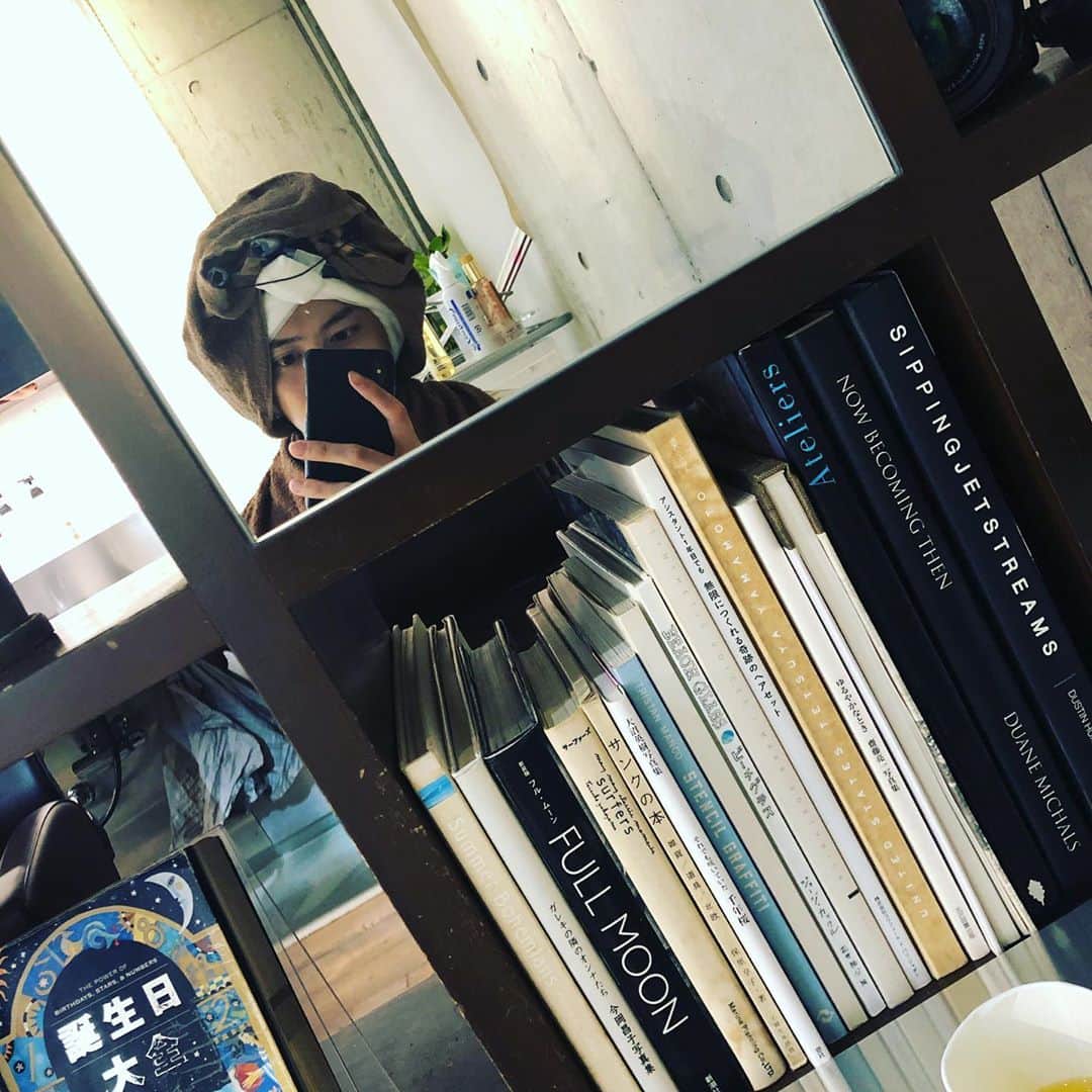 白又敦さんのインスタグラム写真 - (白又敦Instagram)「次の作品に向け 髪型変更中。」10月20日 18時39分 - shiramata0322