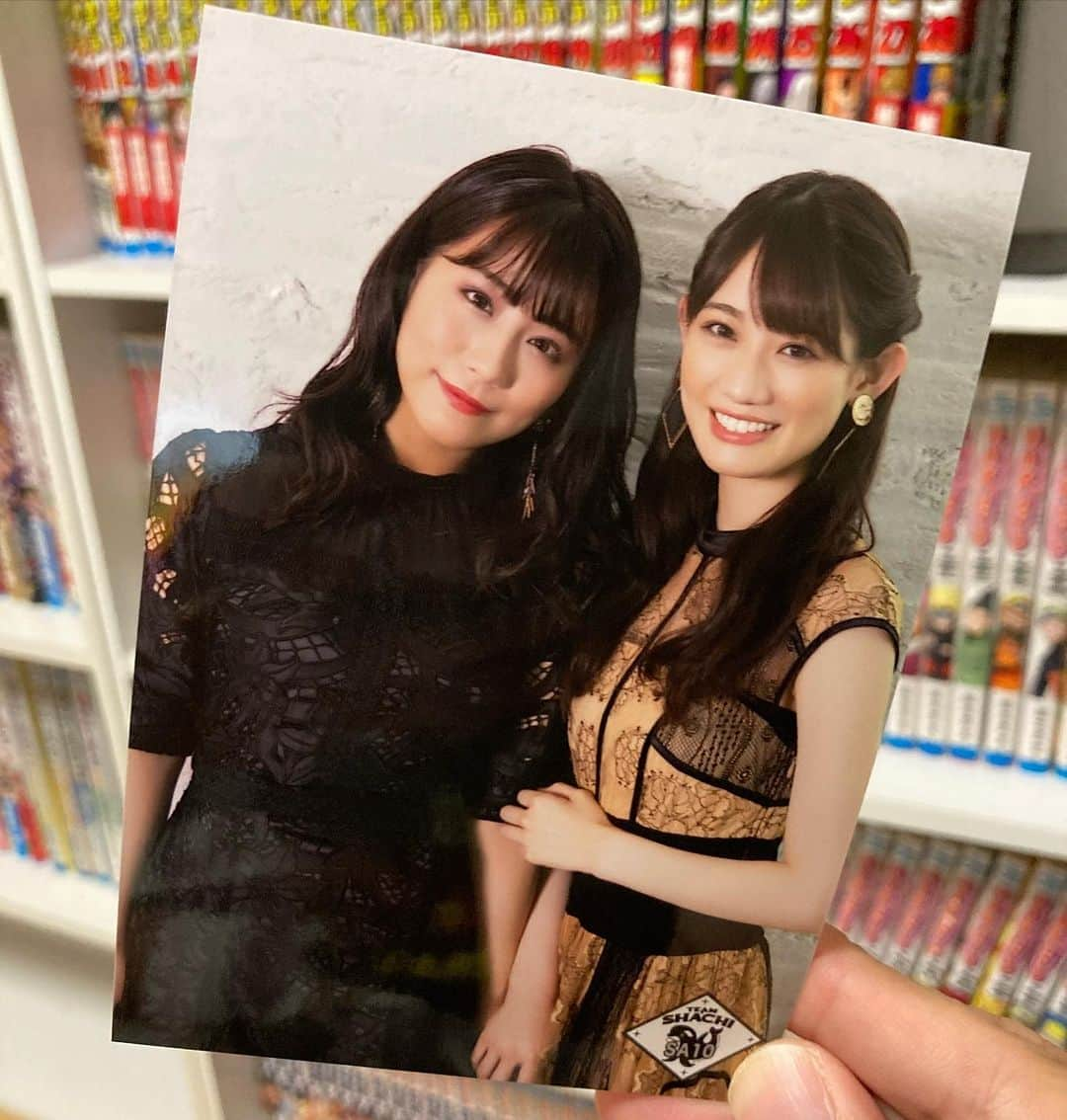 宮戸洋行さんのインスタグラム写真 - (宮戸洋行Instagram)「TEAM SHACHIの無観客ライブ配信の映像が収録されたBlu-ray『TEAM SHACHI TOUR 2020 ～異空間～：Spectacle Streaming Show “ZERO”』届きました！配信も見ましたが無観客配信にするにはもったいなすぎるクオリティーのライブでした！つまりは即購入！生写真はほのかちゃんはるちゃんでした！#シャチZERO #TEAMSHACHIと書いてシャチと読みます」10月20日 19時05分 - hiroyuki_gag