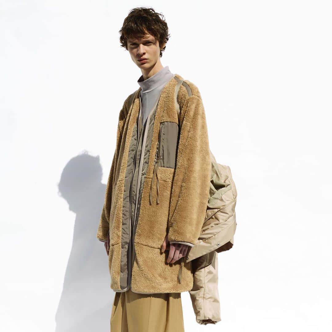 ウィザードのインスタグラム：「2020 FALL WINTER COLLECTION “Metropolis Noise Laboratories”  REVERSIBLE FLEECE COAT  In Stock. https://wizzard.stores.jp/  #wizzard_fac #wizzard #fashion #tokyofashion #streetfashion #designersbrand #domesticbrand #mensfashion #2020AW #メンズファッション #ファッションブランド #ウィザード #フリース  #ボアコート」