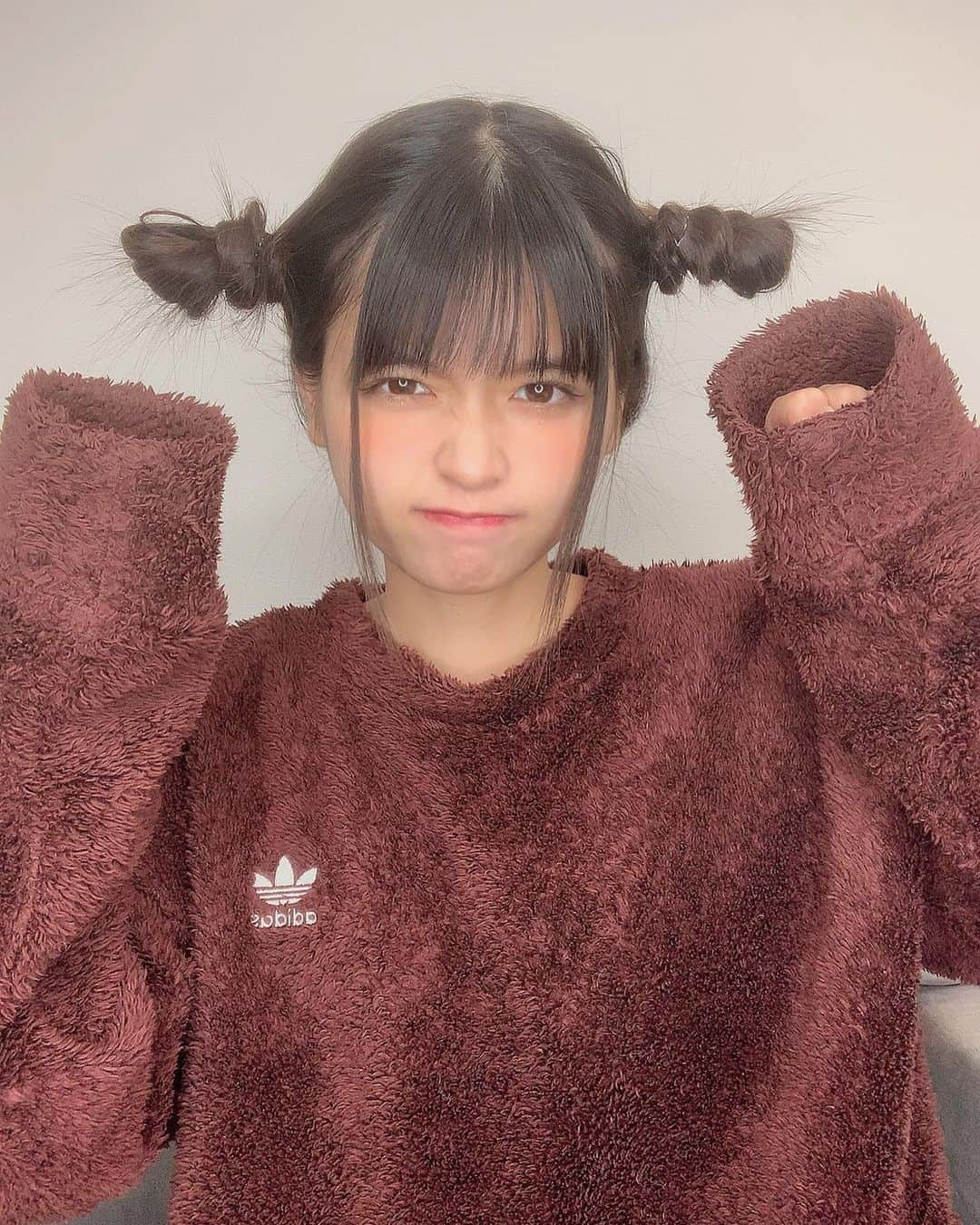 景井ひなさんのインスタグラム写真 - (景井ひなInstagram)「_ 角ヘア😈」10月20日 19時20分 - kagei_hina