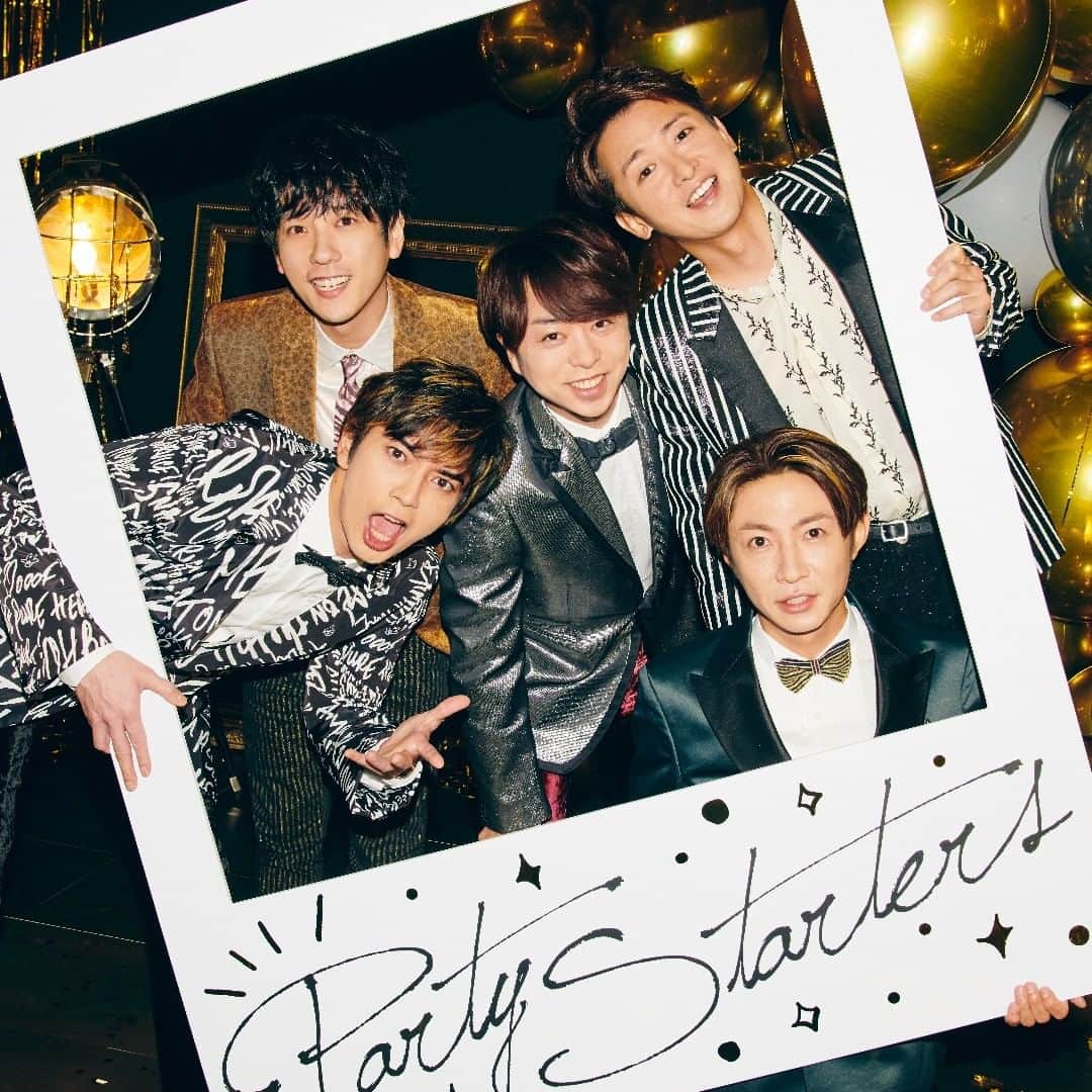嵐（ARASHI）さんのインスタグラム写真 - (嵐（ARASHI）Instagram)「最新デジタル・シングル「Party Starters」のリリースが10月30日(金)に決定しました！🎉  この曲が沢山の人に届きますように😄🌏楽曲事前お気に入り登録（プレセーブ）も是非してみてね🎶  Our new single "Party Starters" is out October 30!  Join us as we share J-Pop with the world! 😎🌎 Pre-save "Party Starters" now!　 #PartyStarters #嵐 #ARASHI」10月20日 11時00分 - arashi_5_official