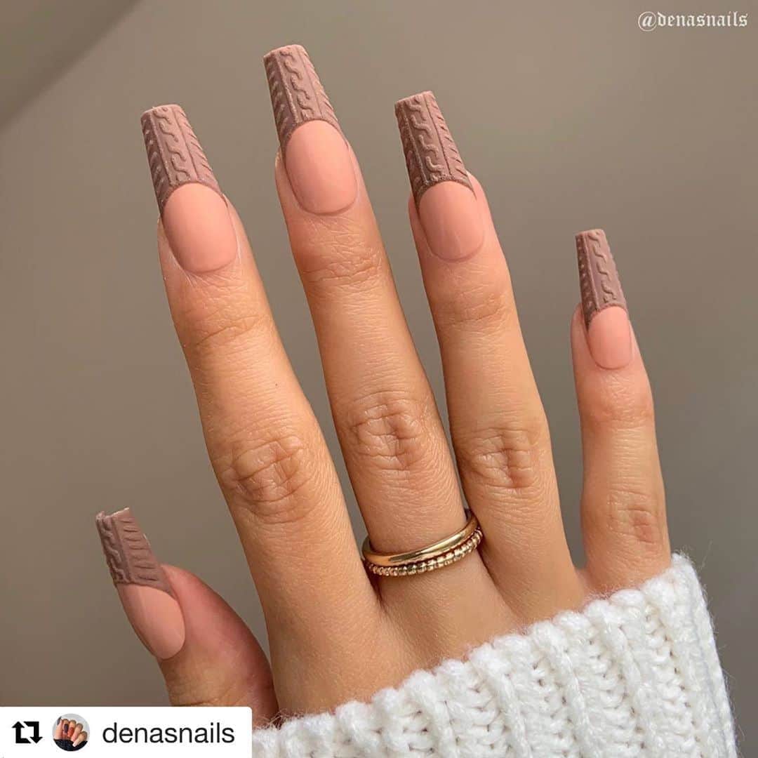 Nail Designsさんのインスタグラム写真 - (Nail DesignsInstagram)「#Repost @denasnails  ・・・ 🧶 𝑺𝒘𝒆𝒂𝒕𝒆𝒓 𝑻𝒊𝒑𝒔 🧶」10月20日 12時26分 - nailartfeature