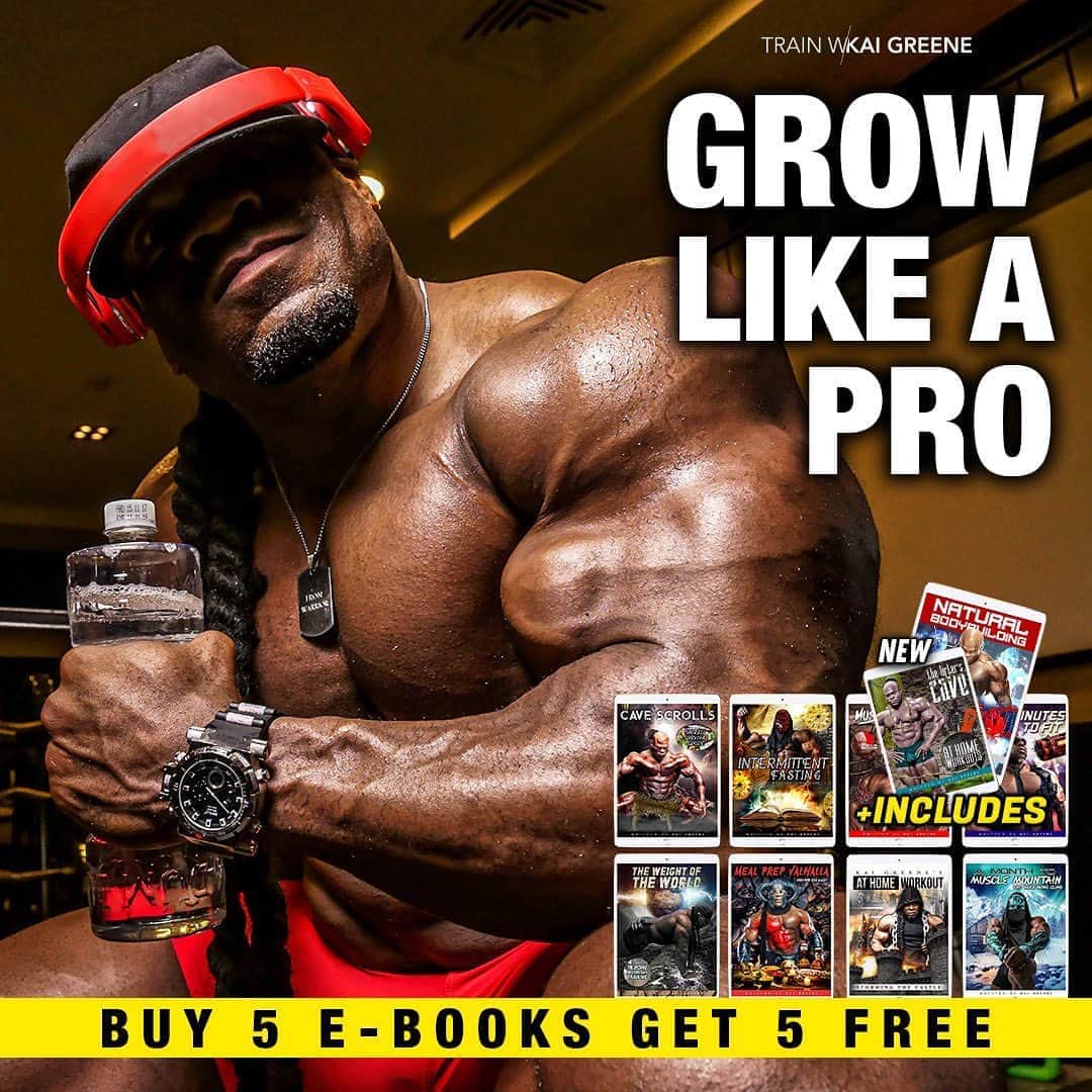 のインスタグラム：「🔥GET 5 FREE E-BOOKS 💪🏾Now Is The Time!! The Best Deal All Year At The Lowest Price You've Ever Seen!! Go To Trainwithkai.com .. 🔥AT-HOME TRAINING 🔥HARDCORE TRAINING 🔥MAX INTENSITY 🔥DIETER'S GUIDE 🔥GROW LIKE A PRO 🔥MIND & BODY」